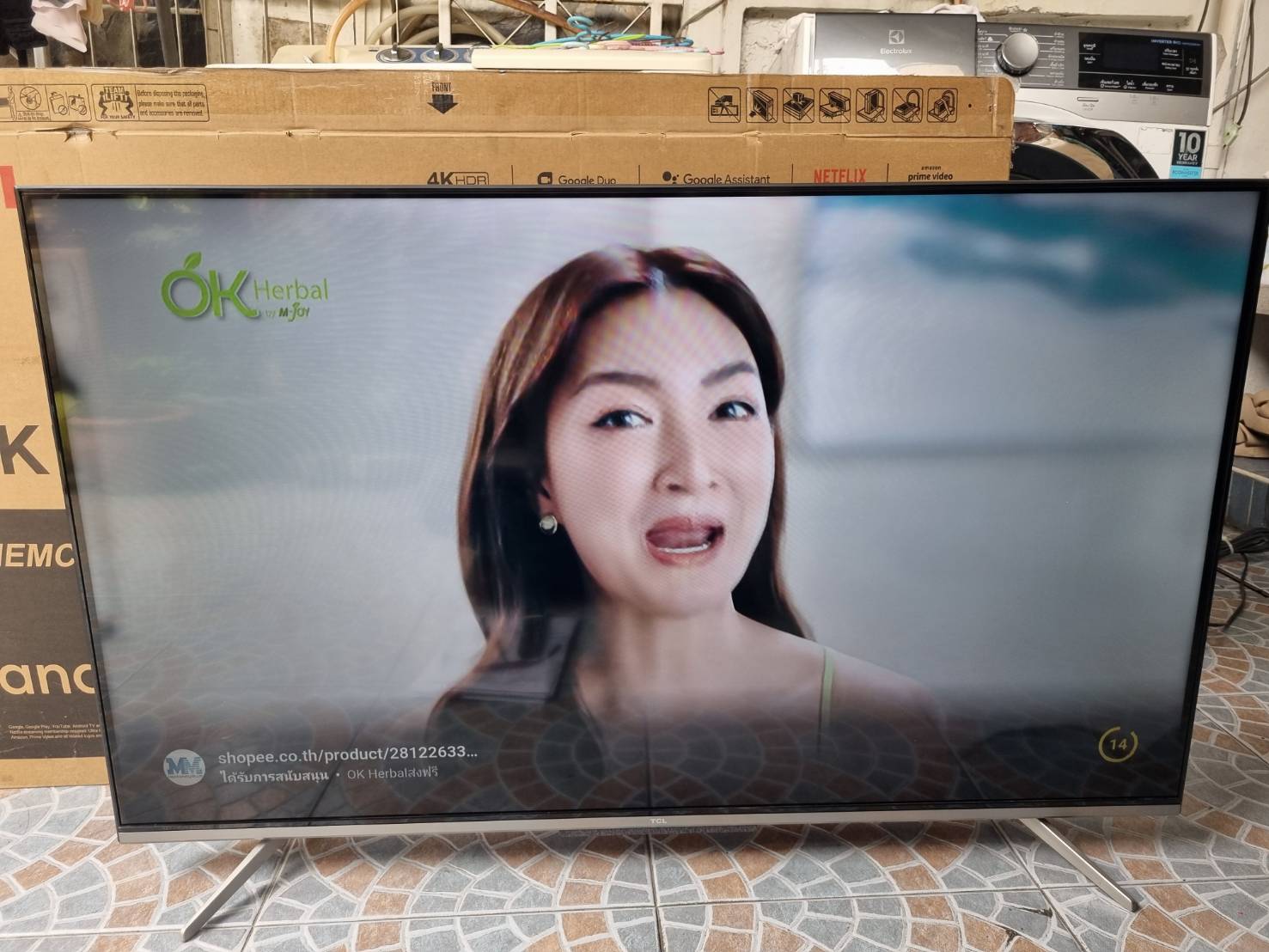 TCL ทีวี 50 นิ้ว Android TV รุ่น 50P725 จอ LED 4K UHD TV/Wifi Smart TV OS/Google assistant & Netflix & Youtube