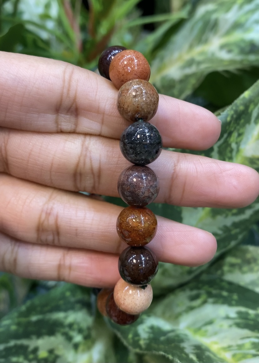 กำไลพลอยแท้ โป่งข่าม Phantom Quartz Bracelet