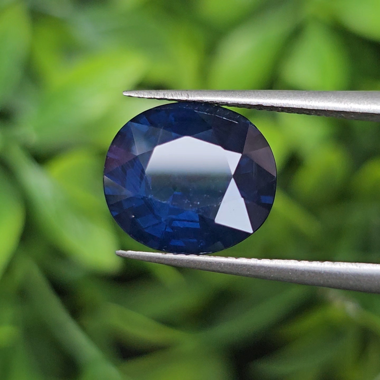 พลอย ไพลิน Blue sapphire 4.54 กะรัต (Cts.) พลอยแท้ อัญมณีมงคลประจําวันเกิด เครื่องประดับพลอย