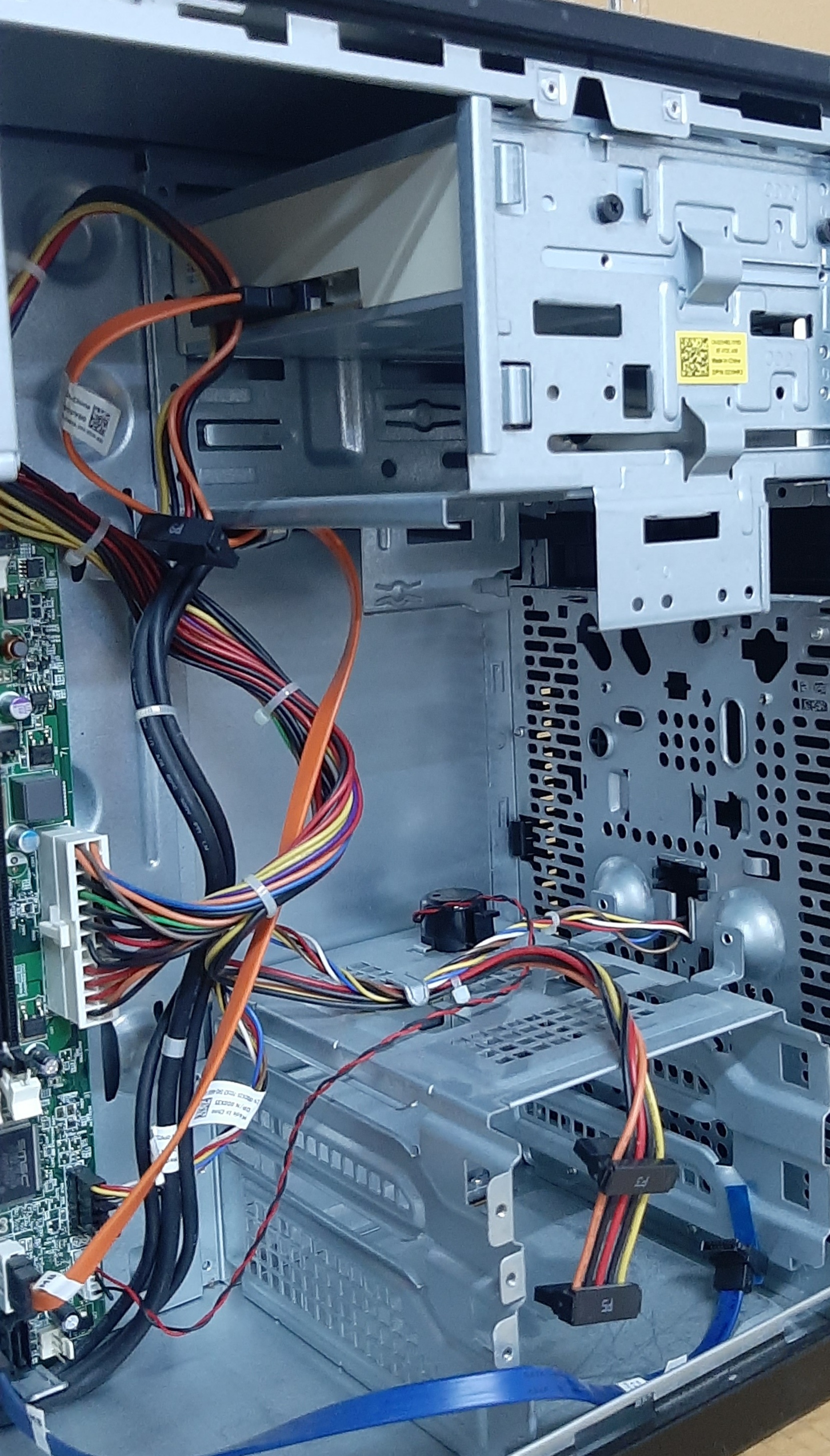 พีซีมือสอง สภาพดี Dell Vostro 260 MT (i3-2120 Ram8GB HD500GB) ประกันร้าน 1 เดือน