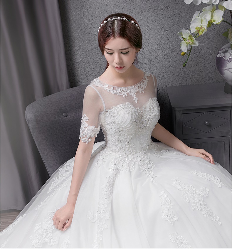 ชุดแต่งงาน แขนสี่ส่วน