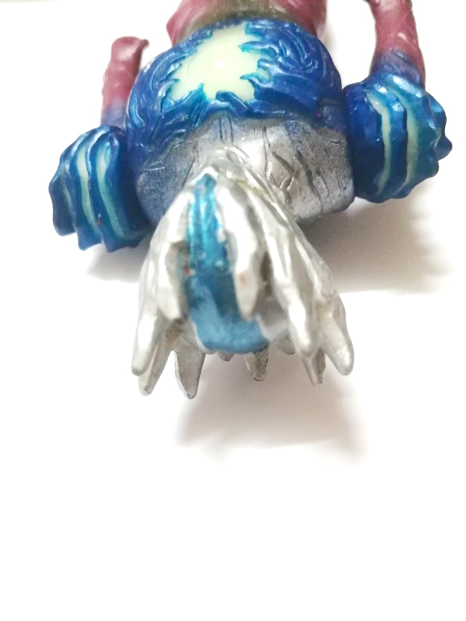 ซอฟ6.5- 7 นิ้ว อุลตร้าแมนซาก้า bandai2011รุ่นเรืองแสงในที่มืด มือสองสภาพดีมีรอยบ้าง