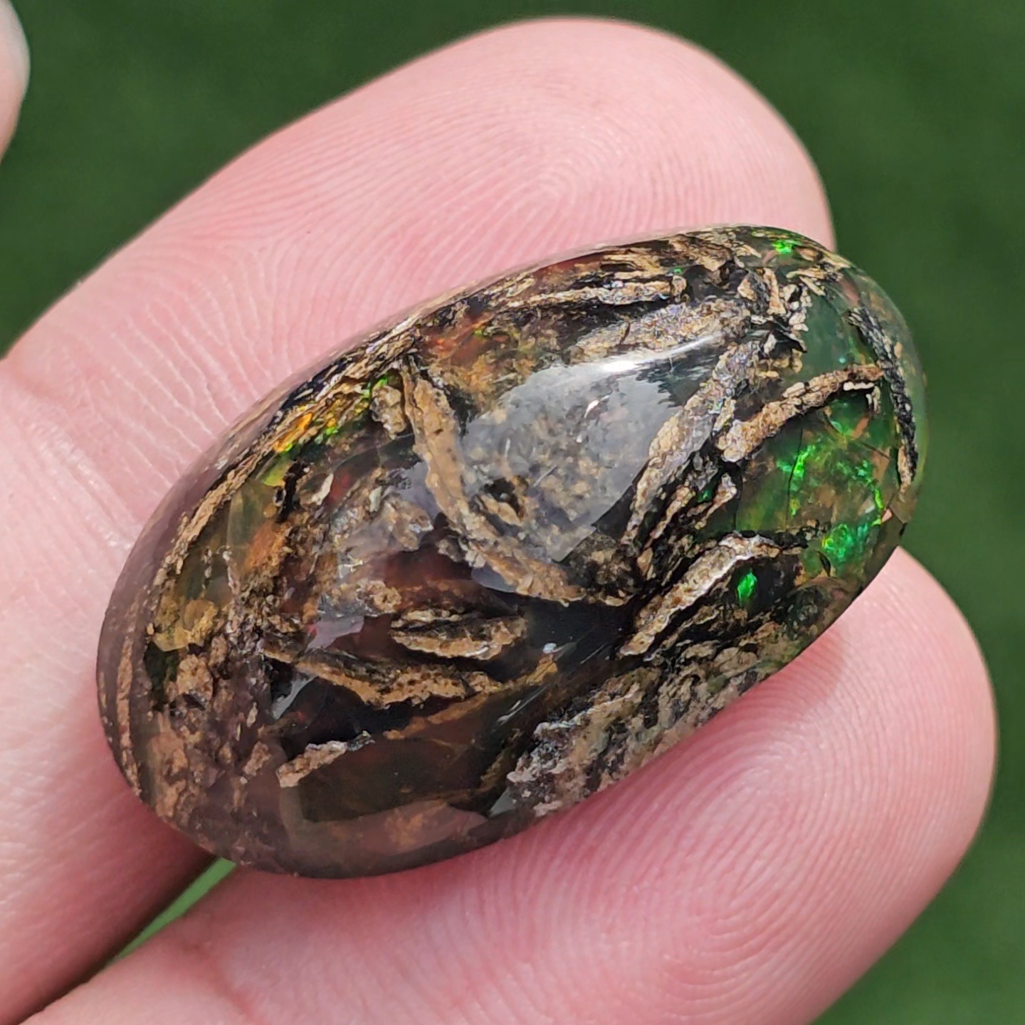 พลอย โอปอล Opal 32.50 กะรัต (Cts.) พลอยแท้ อัญมณีมงคลประจําวันเกิด เครื่องประดับพลอย