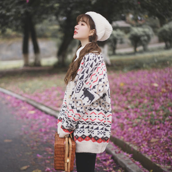 CARDIGAN เสื้อคลุมไหมพรมคอวี ผ้าหนานุ่มถักลายวินเทจ (12271B)