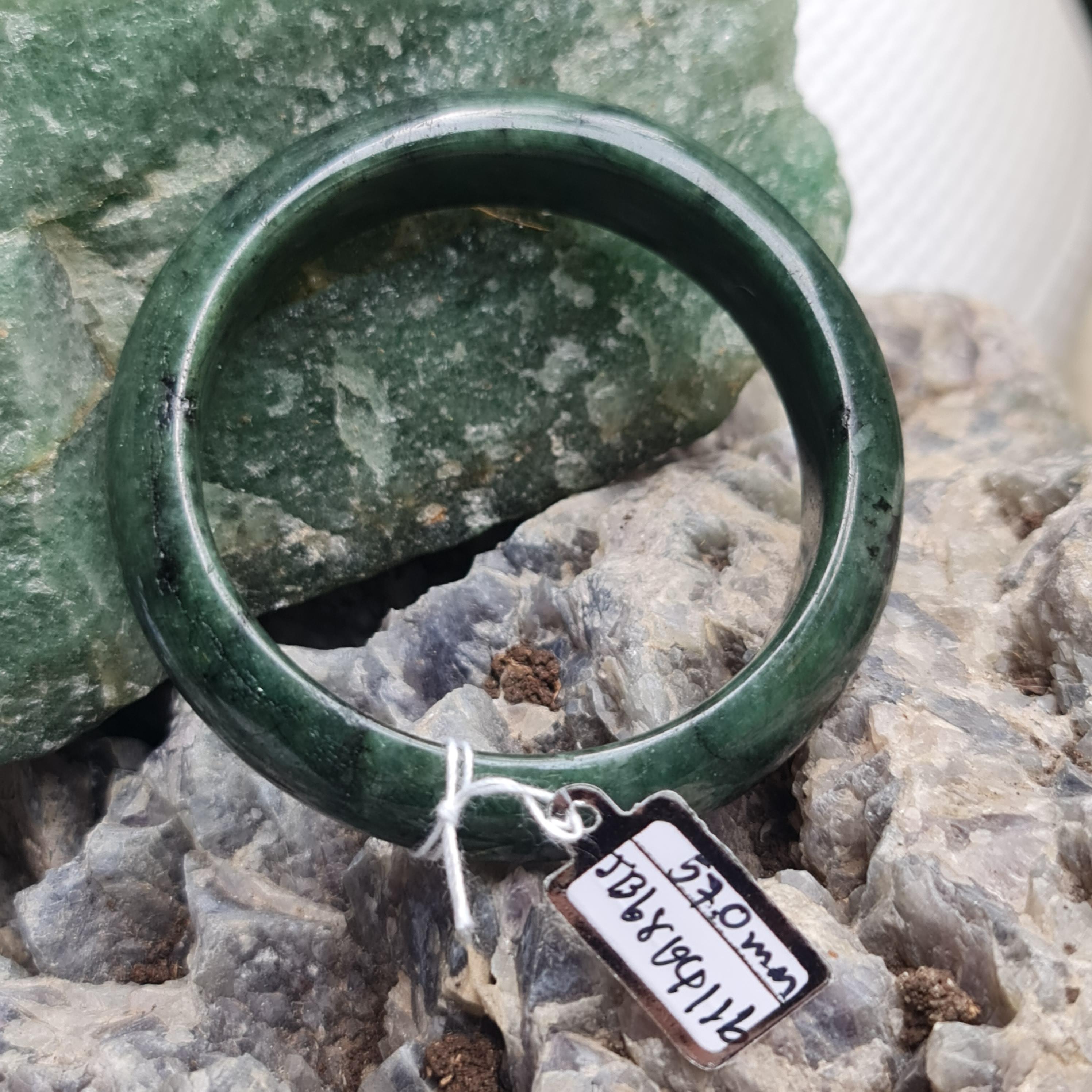 JB6804116 หยก พม่า แท้ Jade กำไลหยก 57.0มม. (Jadeite bracelet) พม่า (Myanmar)