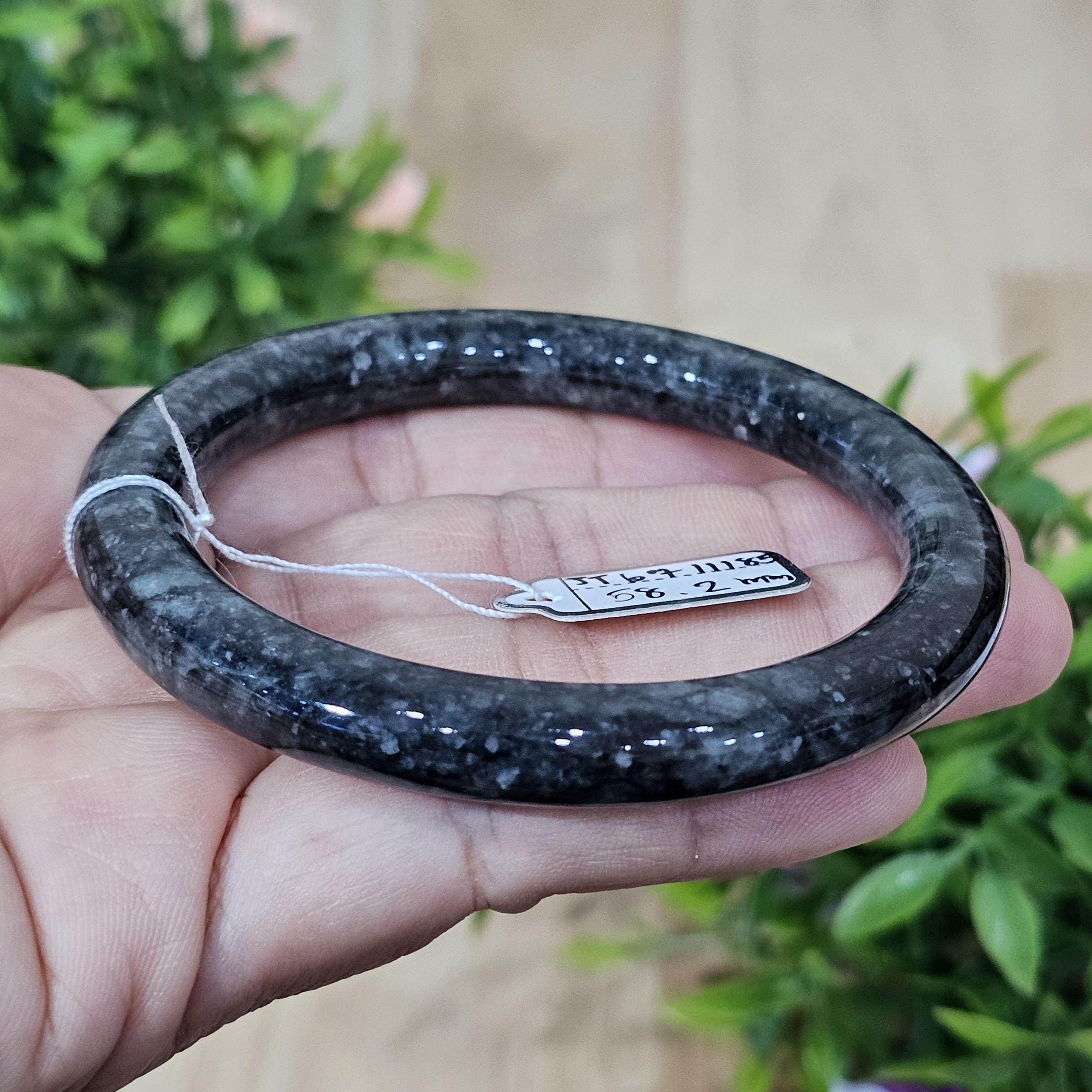 JB6711045 หยก พม่า แท้ Jade กำไลหยก (Jadeite bracelet) พม่า (Myanmar) 58.3 มม.