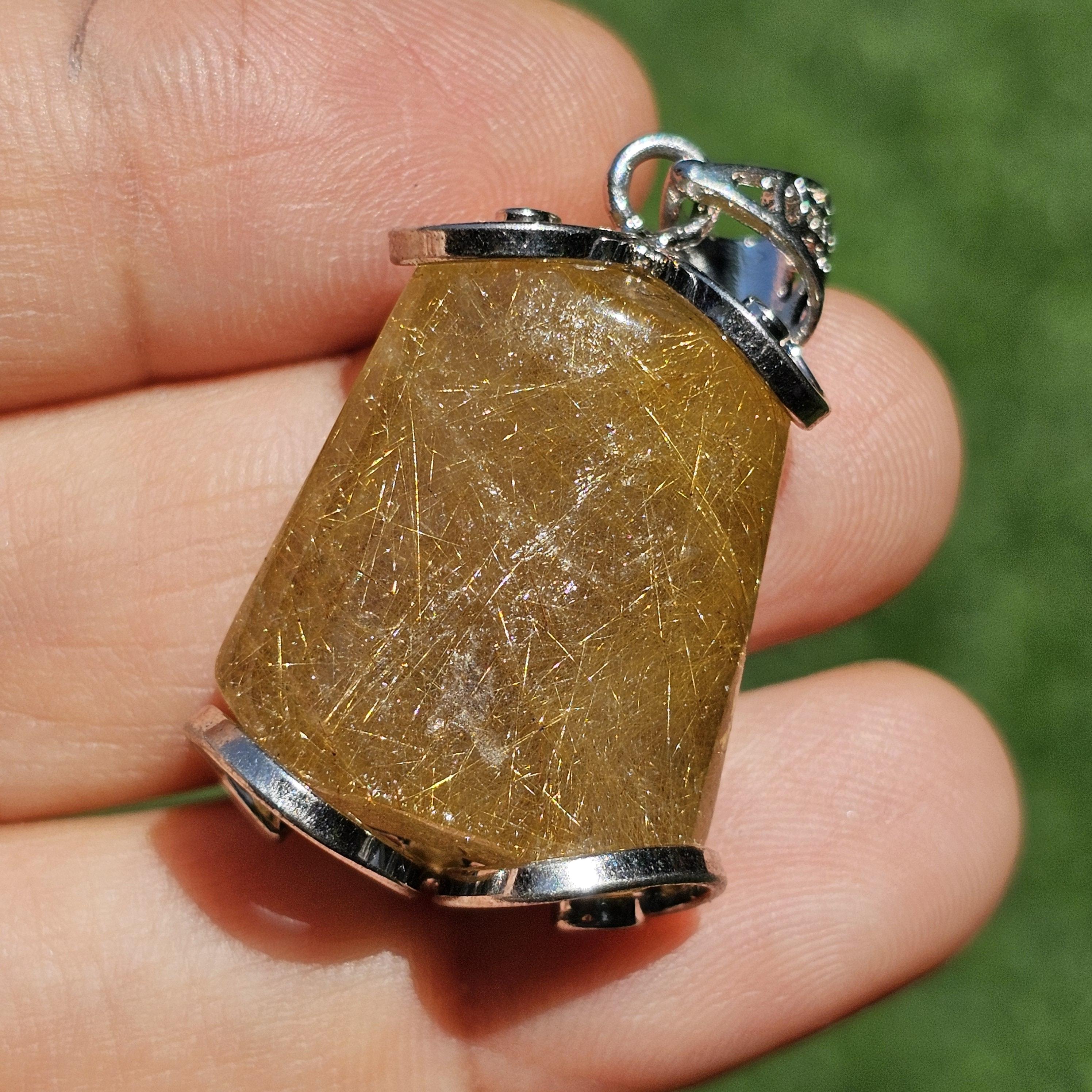 จี้ไหมทอง (Golden Rutilated Quartz) 56.65 กะรัต Cts. พลอยแท้ อัญมณีมงคลประจําวันเกิด เครื่องประดับพลอย