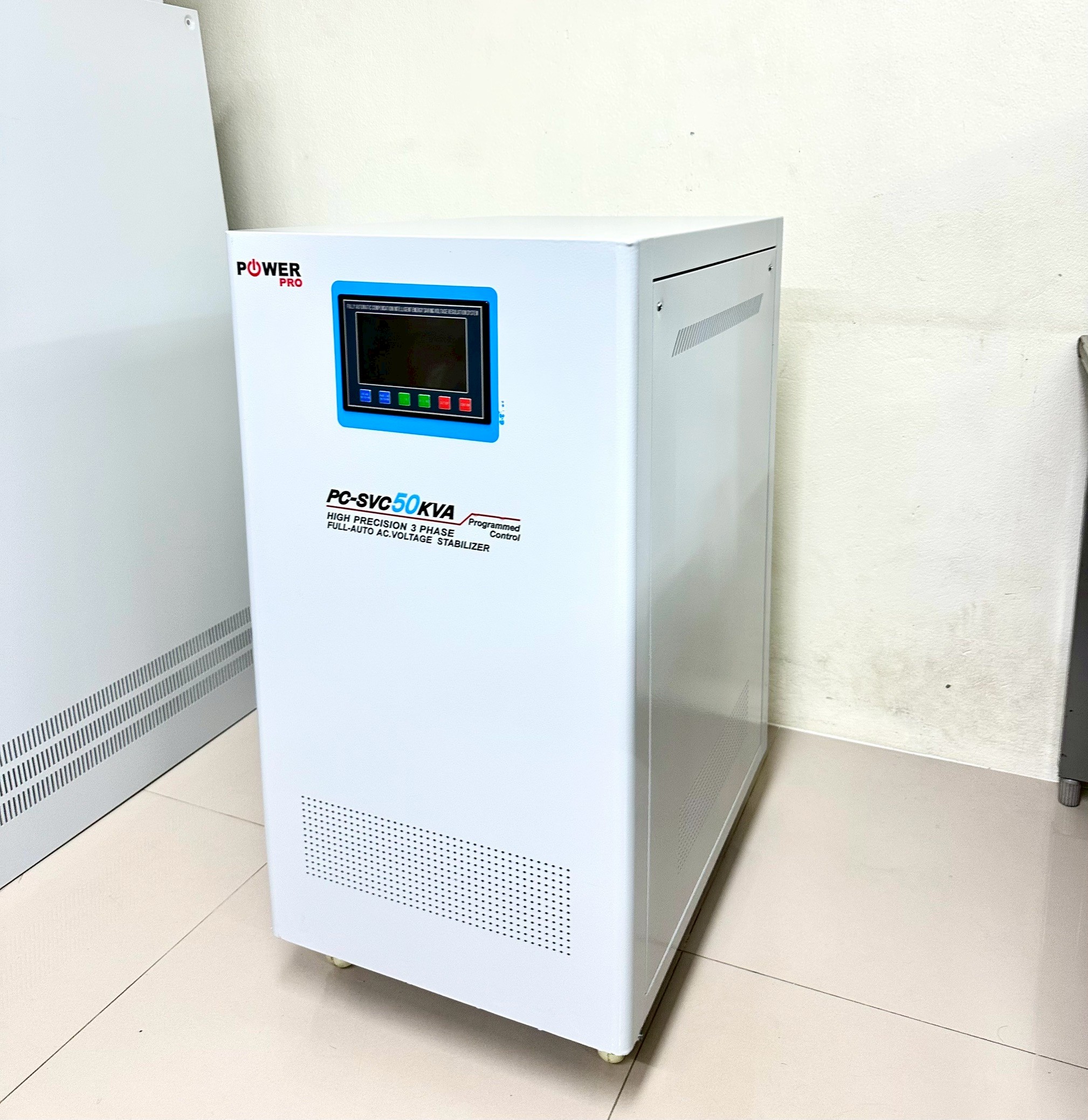 เครื่องปรับแรงดันไฟฟ้าอัตโนมัติ : SVC50K 3P