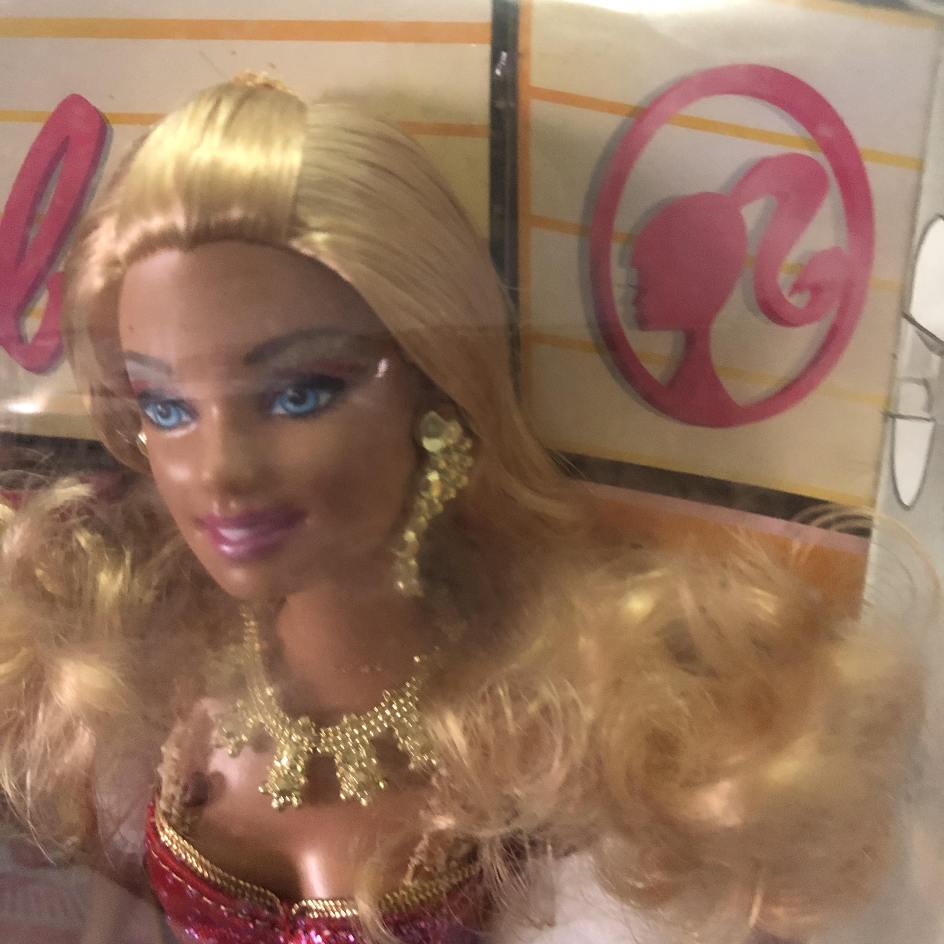 มือ1 ตุ๊กตาบาร์บี้ รุ่น I can be ... Movie Star บาร์บี้อาชีพ บาร์บี้ดารา