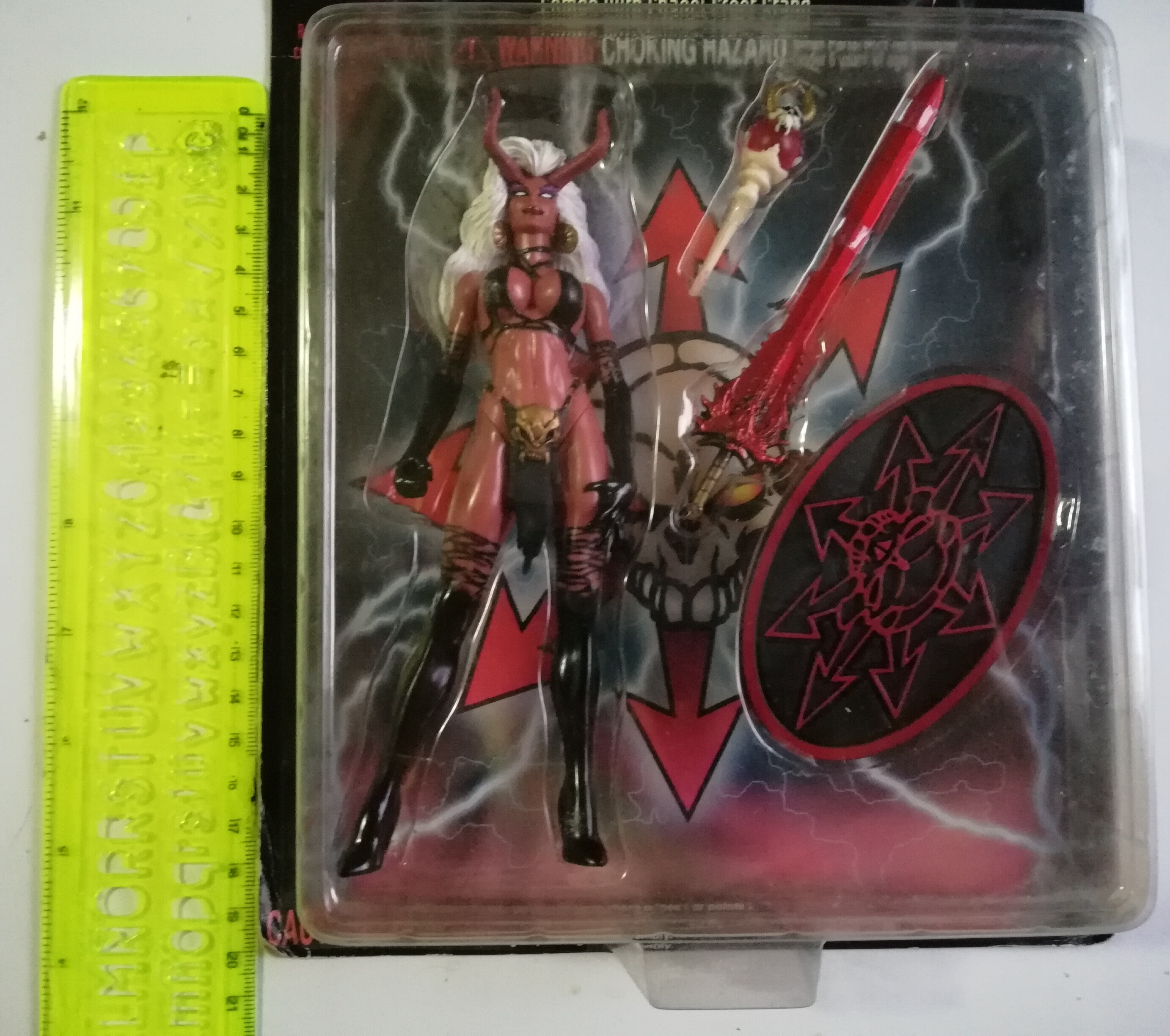 ของสะสมงานเก่าMoor Action Collection ,Chaos comics ฟิกเกอร์เดม่อนสาว Lady Demon ออริจินอลดีไซน์จาก Brian Purido พร้อมฐาน ขนาดประมาณ 20 ซม