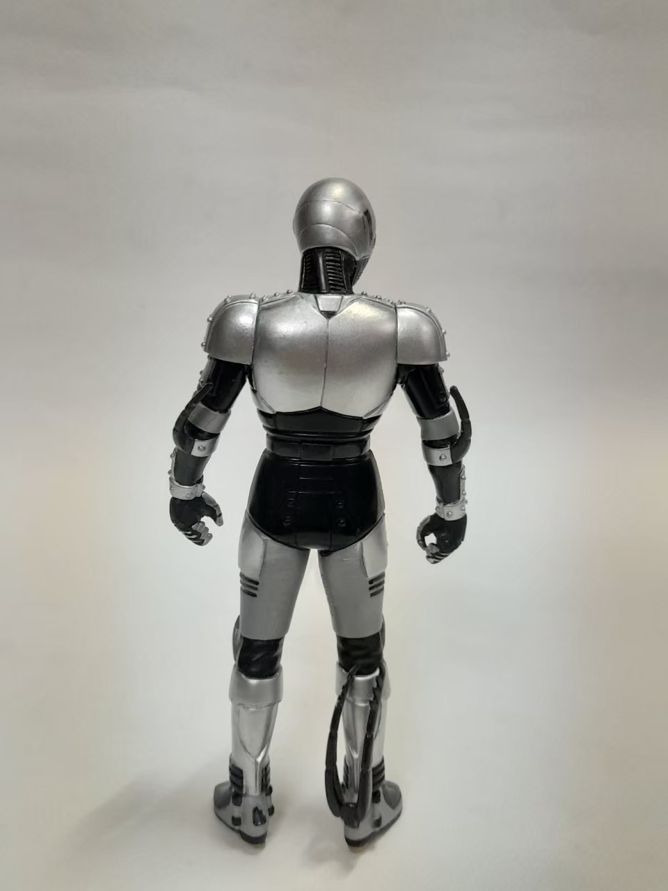 มีหลายภาพ,ตำหนิเขาหัก และ เงี่ยงขาหลัง หายหนึ่งข้าง ไม่มีฐาน ฟิกเกอร์ ชาโดว์มูน ยางตัน ขนาดตามรูป ขายตามสภาพ