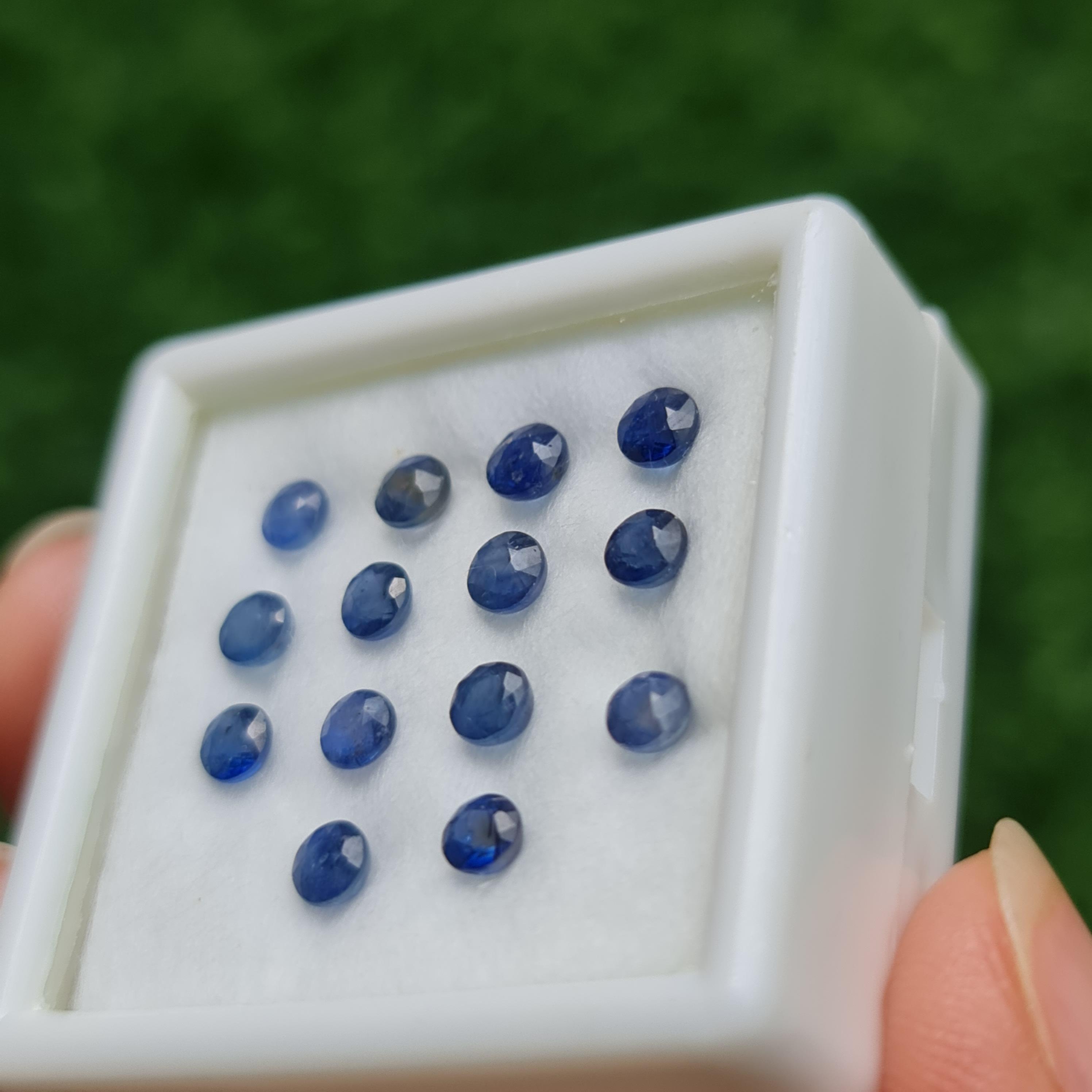 พลอย ไพลิน blue sapphire 4.52 กะรัต (Cts.) 14 เม็ด (pcs.) พลอยแท้ อัญมณีมงคลประจําวันเกิด เครื่องประดับพลอย