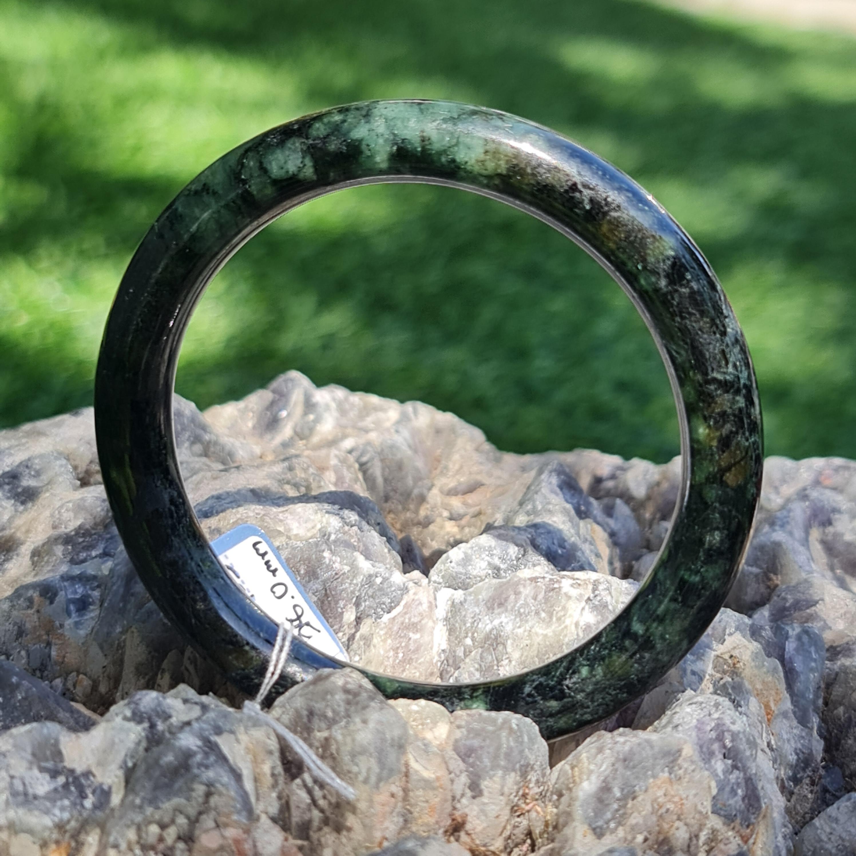 JB6711103 หยก พม่า แท้ Jade กำไลหยก (Jadeite bracelet) พม่า (Myanmar) 58.0 มม.