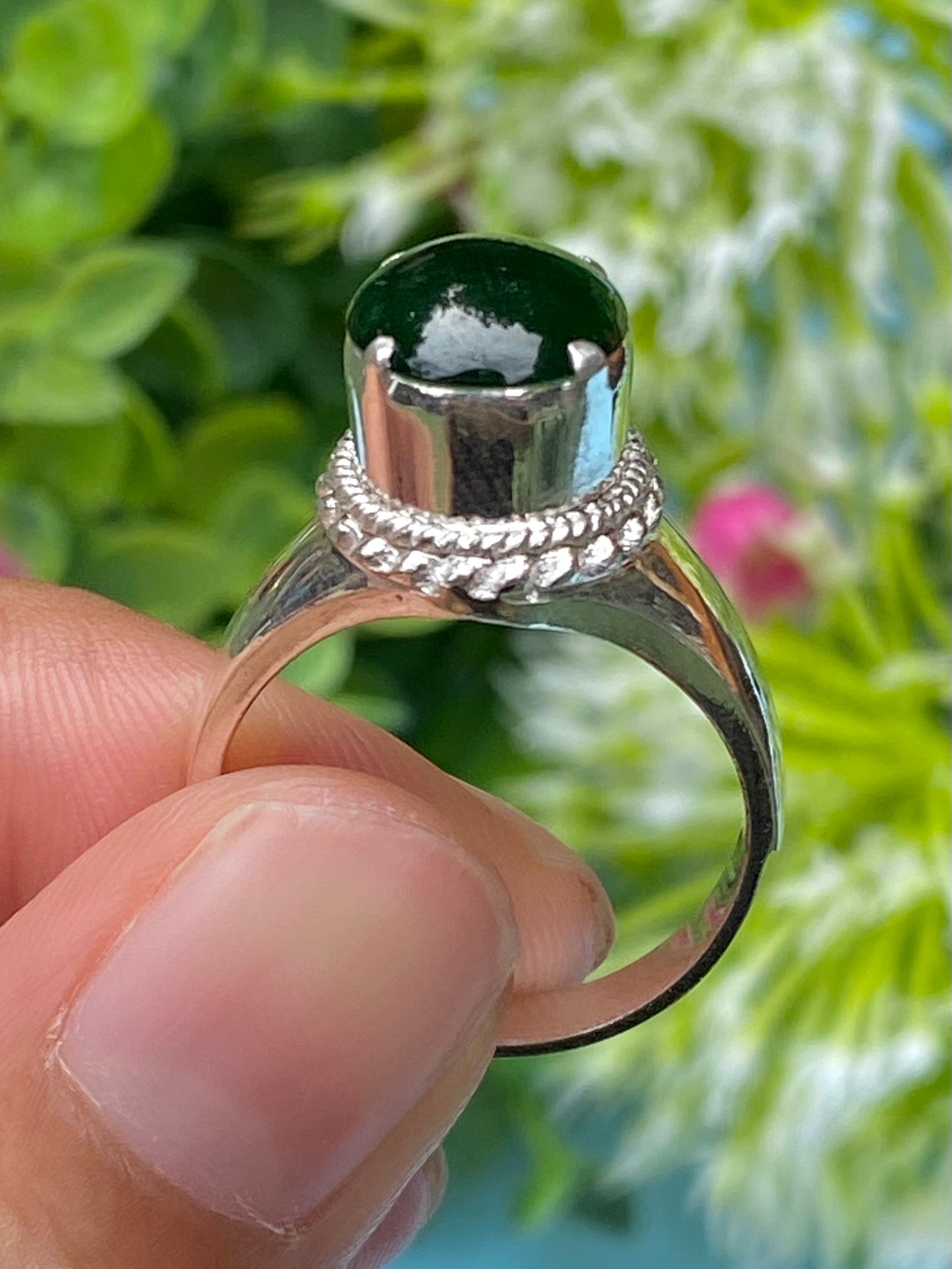 หยก พม่า แท้ Jade แหวนหยก (jadeite Ring) Size 57 ดิบ ไม่ผ่านการปรับปรุง (Type A) พม่า (Myanmar)