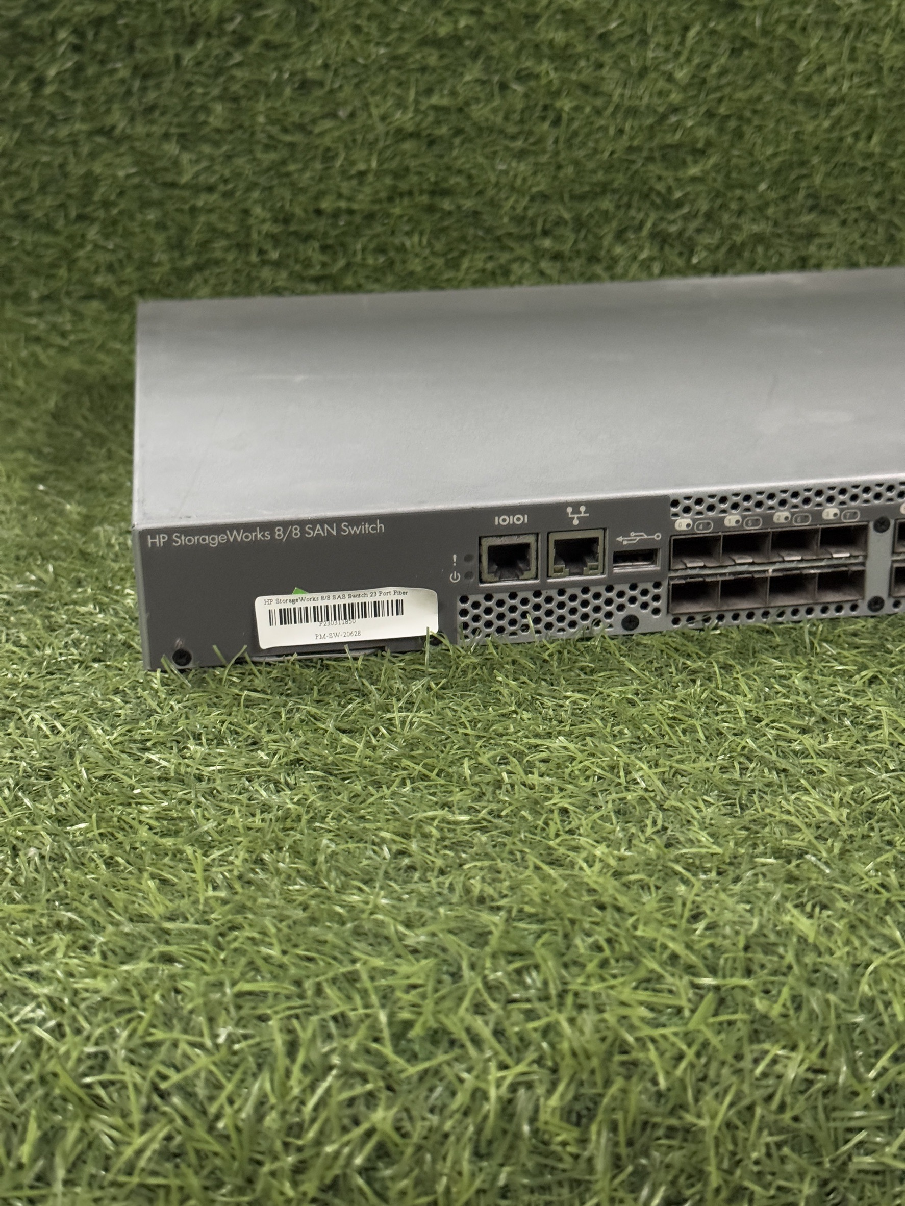 HP StorageWorks 8/8 SAS Switch 23 Port Fiber