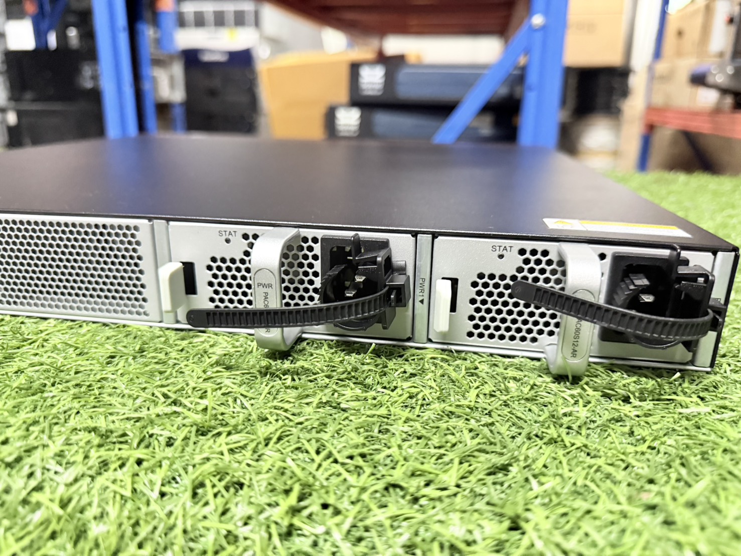 Switch Huawei Cloud Engine S5335-S32ST4X