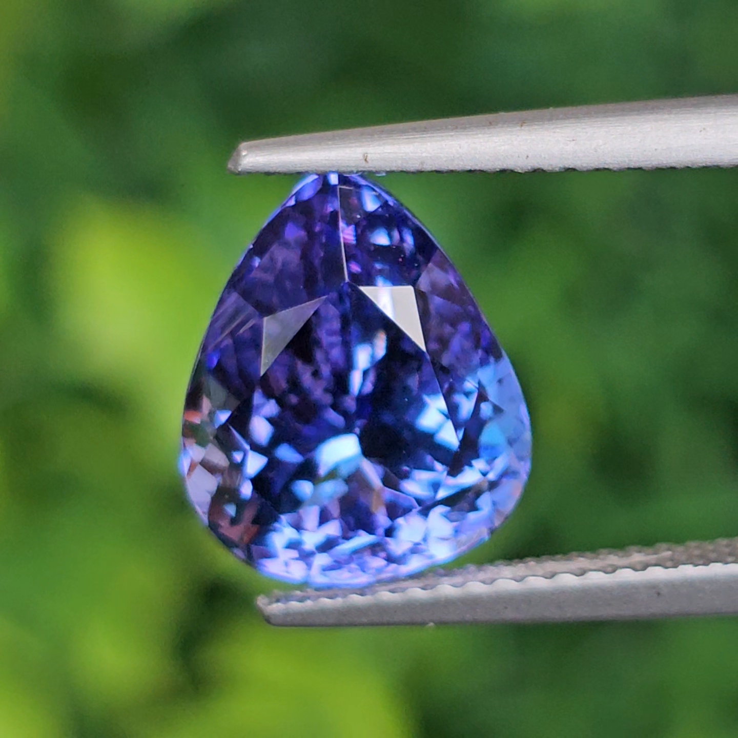 พลอย แทนซาไนท์ Tanzanite 5.30 กะรัต (Cts) พร้อมใบเซอร์ พลอยแท้อัญมณีมงคล ประจําวันเกิด เครื่องประดับพลอย