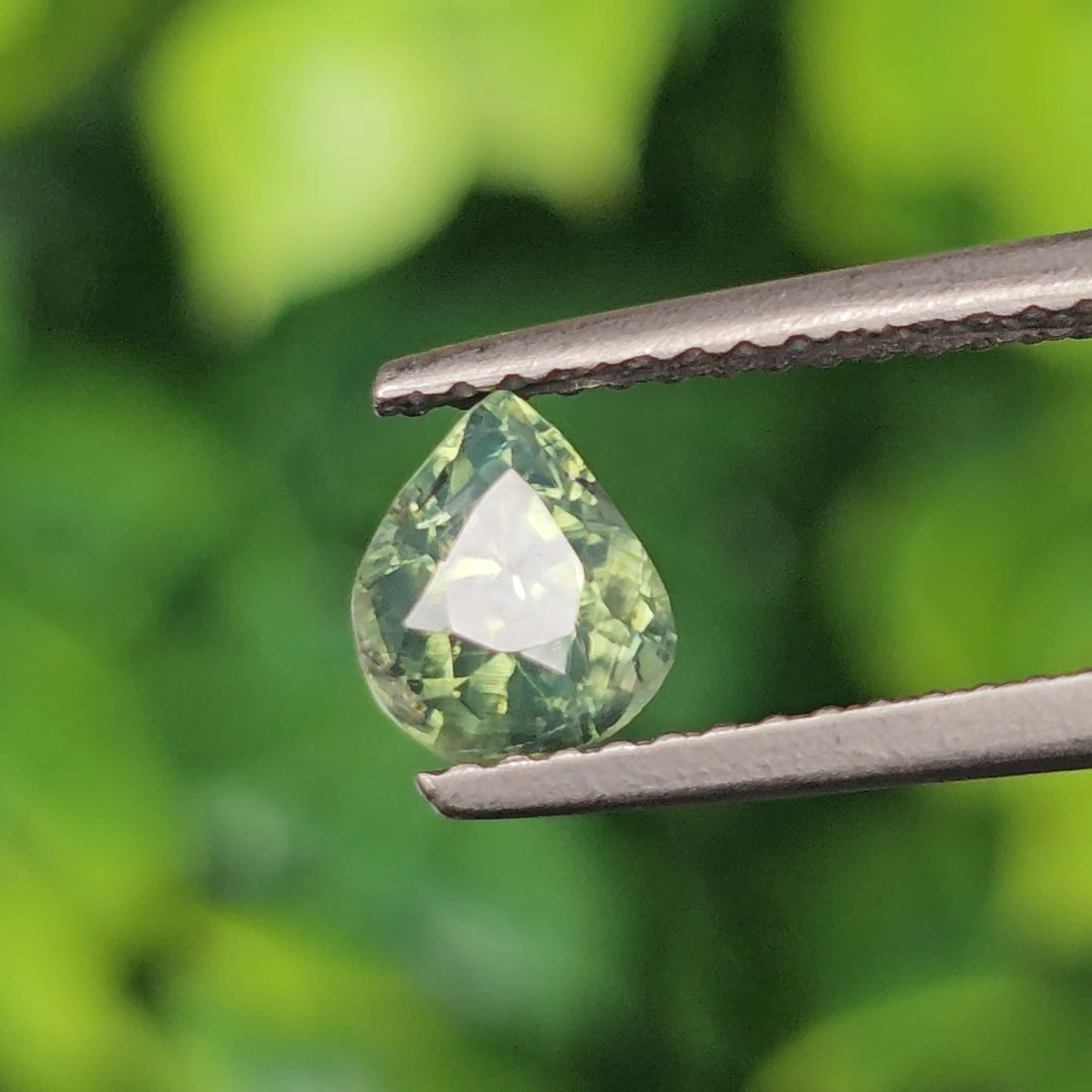 พลอย เพทาย Natural Zircon 1.09 กะรัต (Cts.) ดิบ พลอยแท้อัญมณีมงคล ประจําวันเกิด เครื่องประดับพลอย