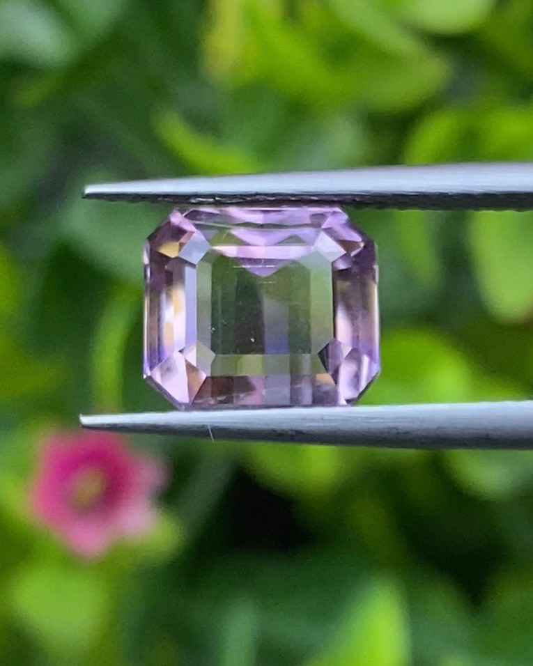 พลอย อเมทริน Natural Ametrine 3.97 กะรัต (Cts.) พลอยแท้ อัญมณีมงคลประจําวันเกิด เครื่องประดับพลอย