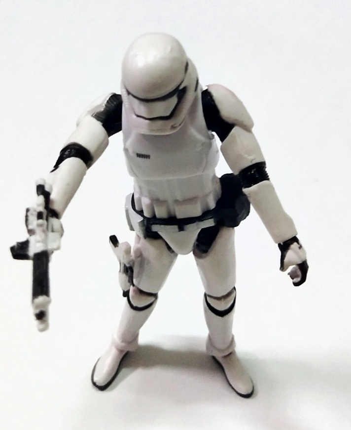 ของสะสมจากสตาร์วอร์ โมเดล Star Wars, First Order Storm Trooper ** บริเวณหัวไหล่เปื้อนสีชมพู