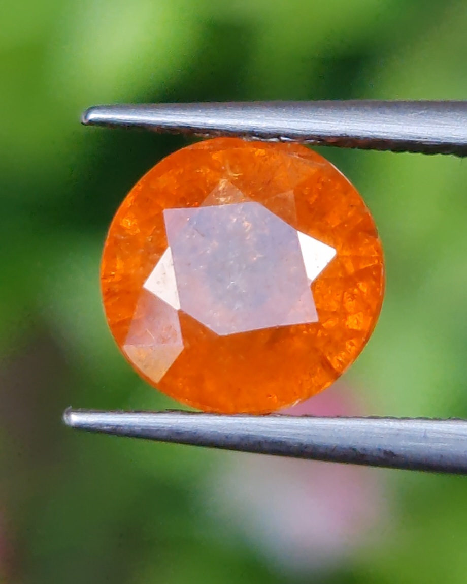 พลอย สเปสซาร์ไทต์ Spessartite Garnet 2.42 กะรัต Cts. พลอยแท้ อัญมณีมงคลประจําวันเกิด เครื่องประดับพลอย