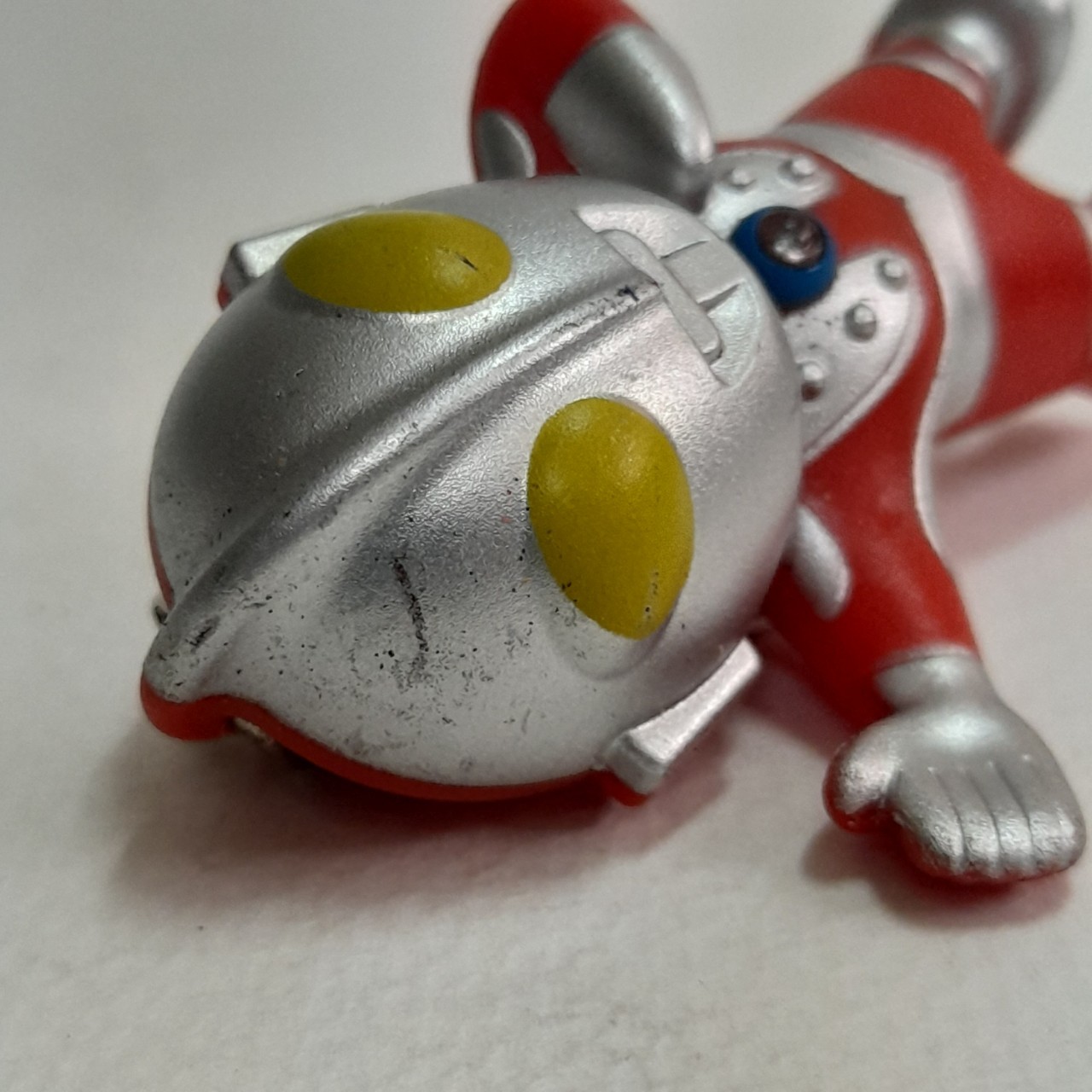 พวงกุญแจอุลตร้าแมน ขนาดตามรูป มือสองสภาพดีมีรอยบ้าง *** ไม่มีปั๊ม