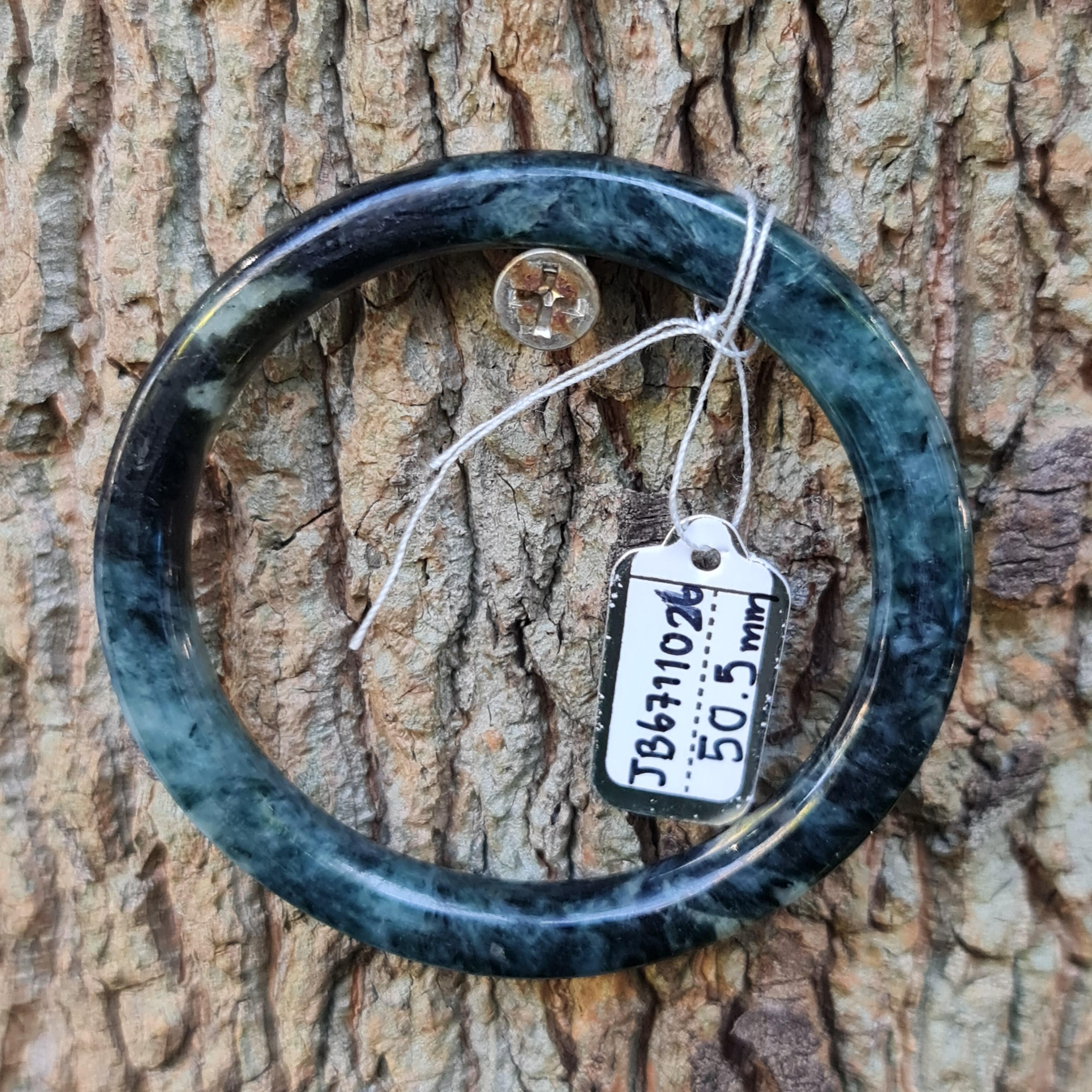 JB6711026 หยก พม่า แท้ Jade กำไลหยก (Jadeite bracelet) พม่า (Myanmar) 50.5 มม.