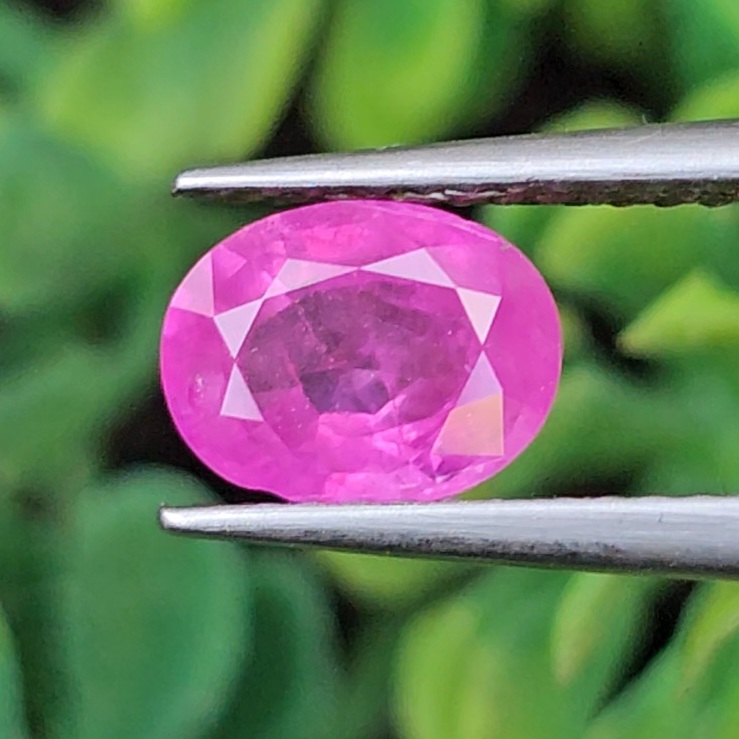 พลอย ชมพู พิ้ง แซฟไฟร์ Pink Sapphire 1.15 กะรัต (Cts.) พลอยแท้ อัญมณีมงคลประจําวันเกิด เครื่องประดับพลอย