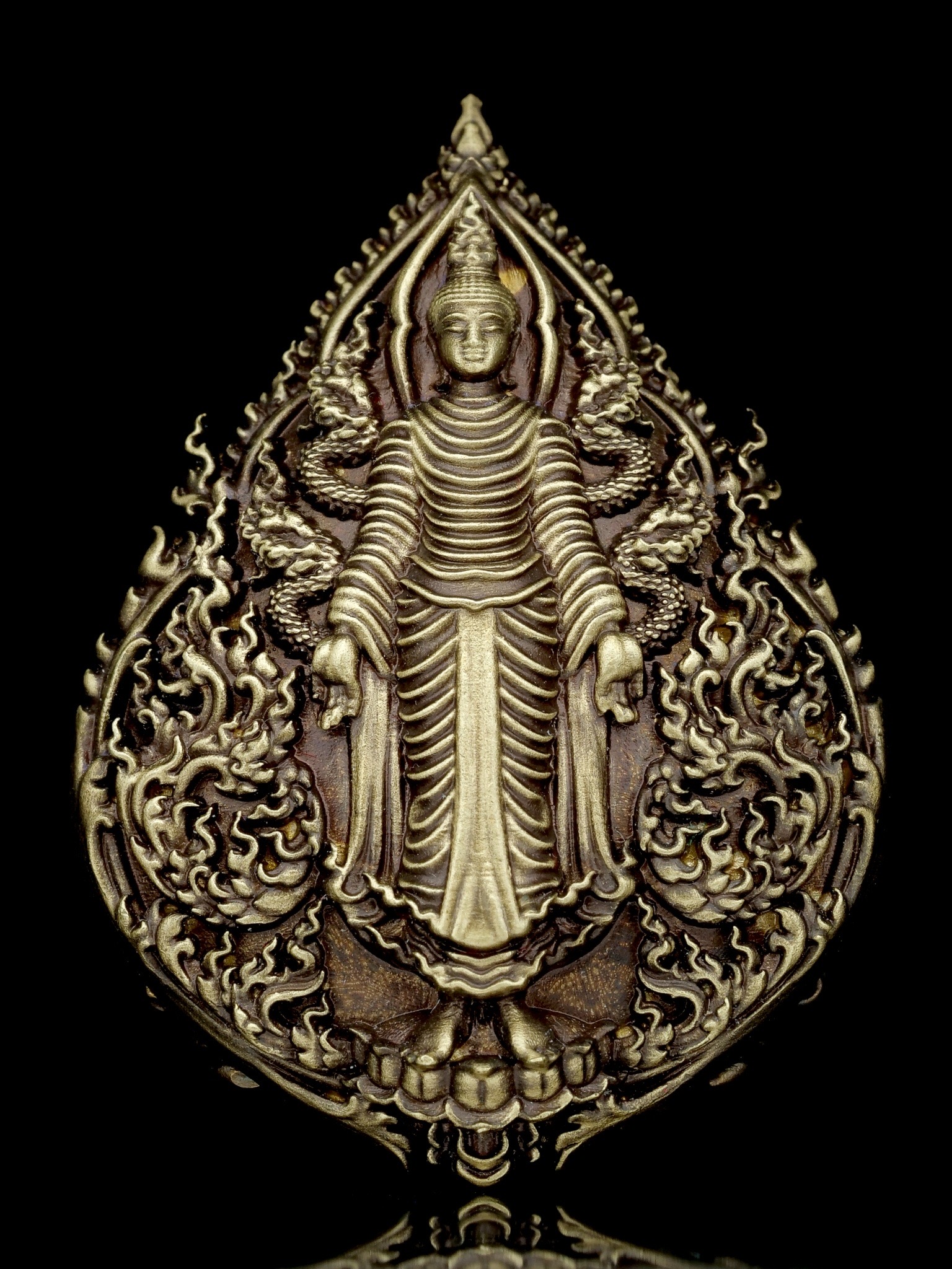 พระพุทธประทานพร รุ่น พุทธบารมี รหัส12 เนื้อทองเทวฤทธิ์ซาติน องค์ลงยาจีวร