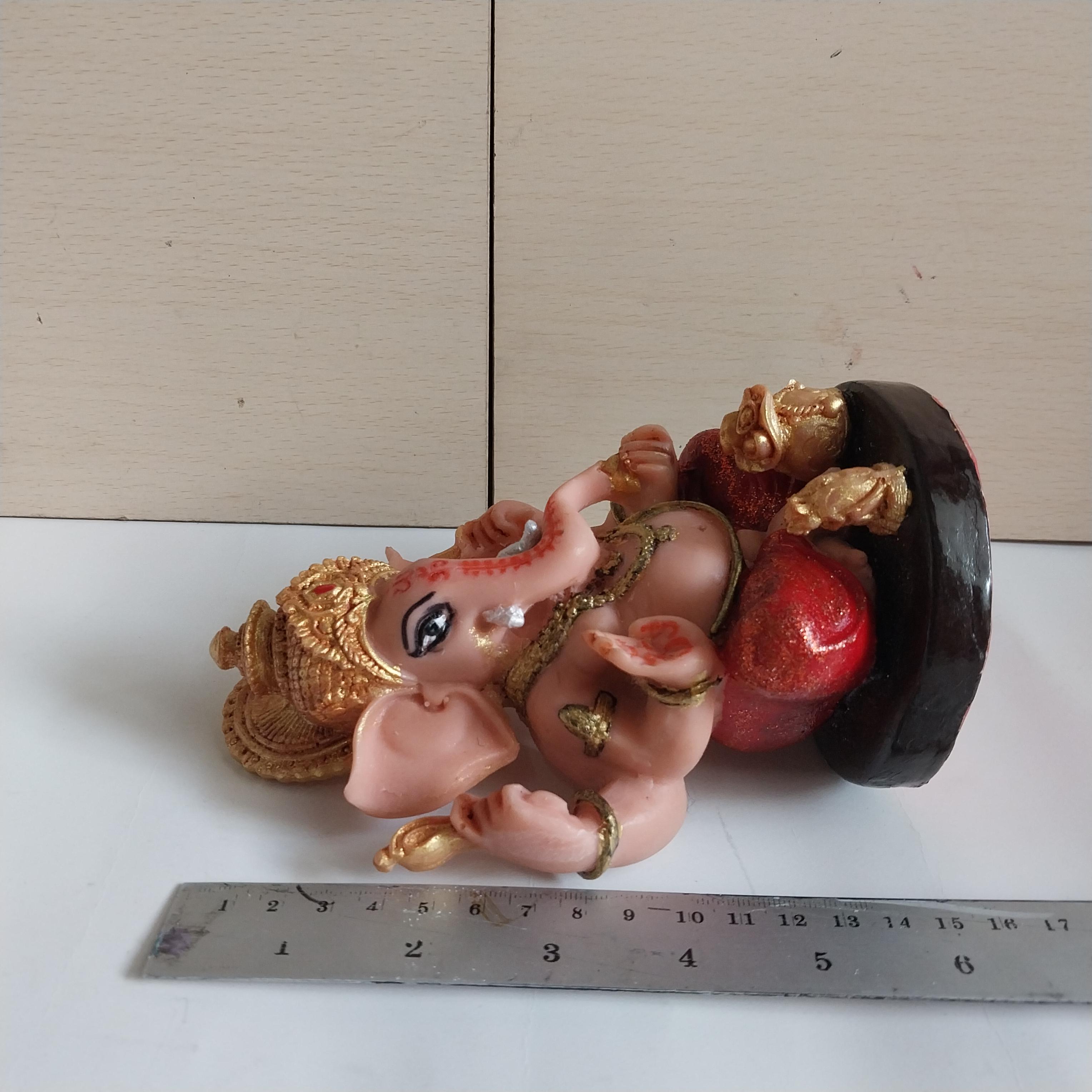 มีหลายภาพ รูปหล่อพระพิฆเนศ หน้าตักประมาณ 3 นิ้ว ตามภาพ วัสดุ เรซิ่น ทำสี