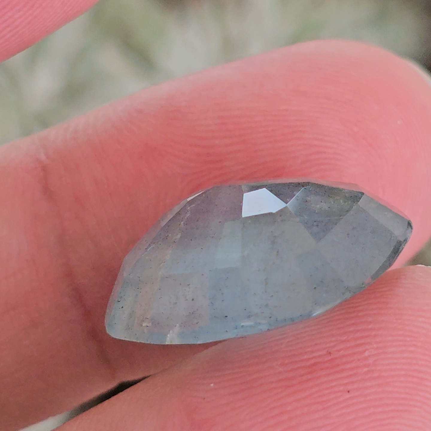 พลอย อความารีน Aquamarine 18.69 กะรัต (Cts.) พลอยแท้ อัญมณีมงคลประจําวันเกิด เครื่องประดับพลอย