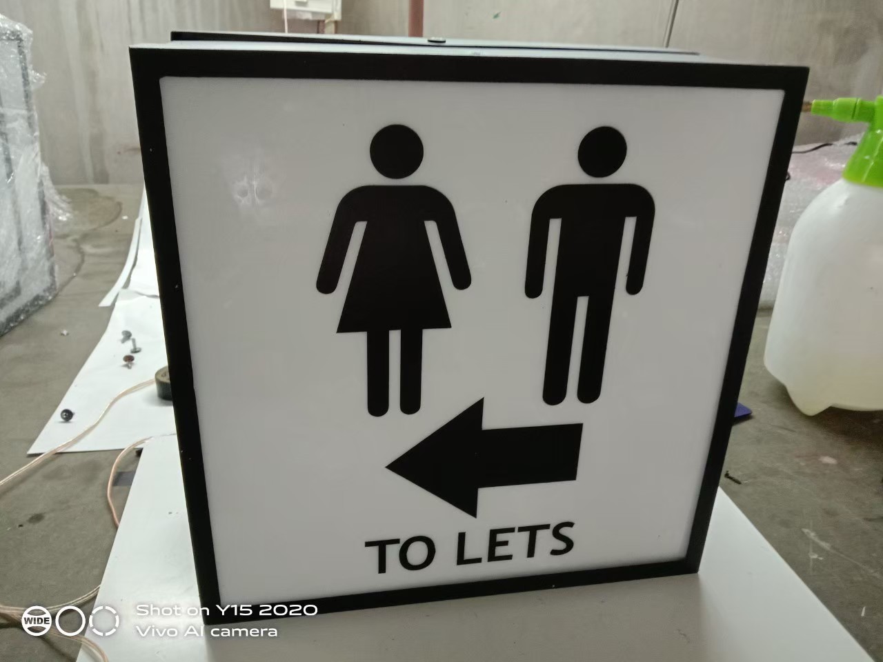 ป้ายกล่องไฟ