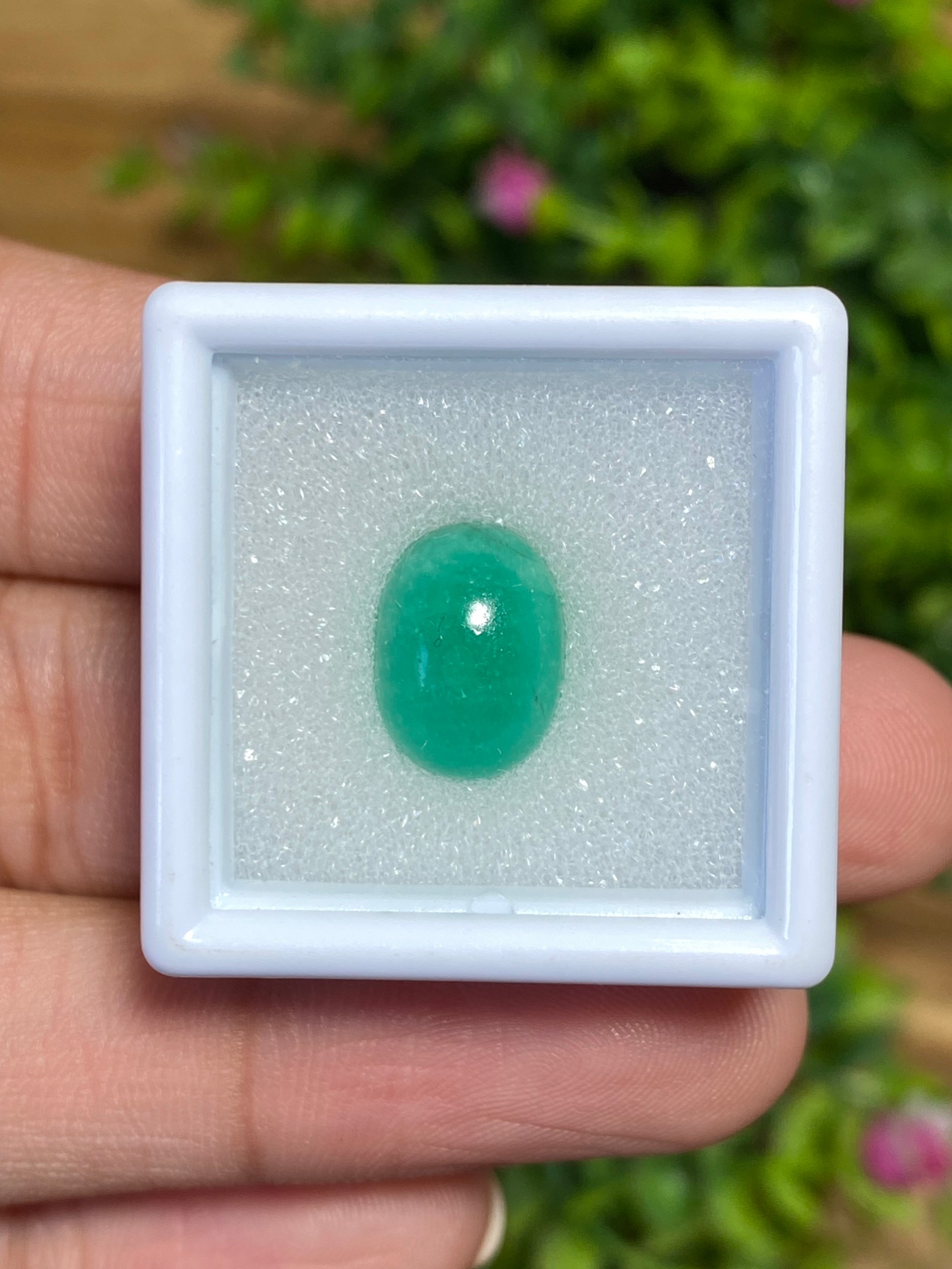 พลอย มรกต โคลัมเบีย Colombian Emerald 4.56 กะรัต (Cts.) พร้อมใบเซอร์ พลอยแท้ อัญมณีมงคลประจําวันเกิด เครื่องประดับพลอย