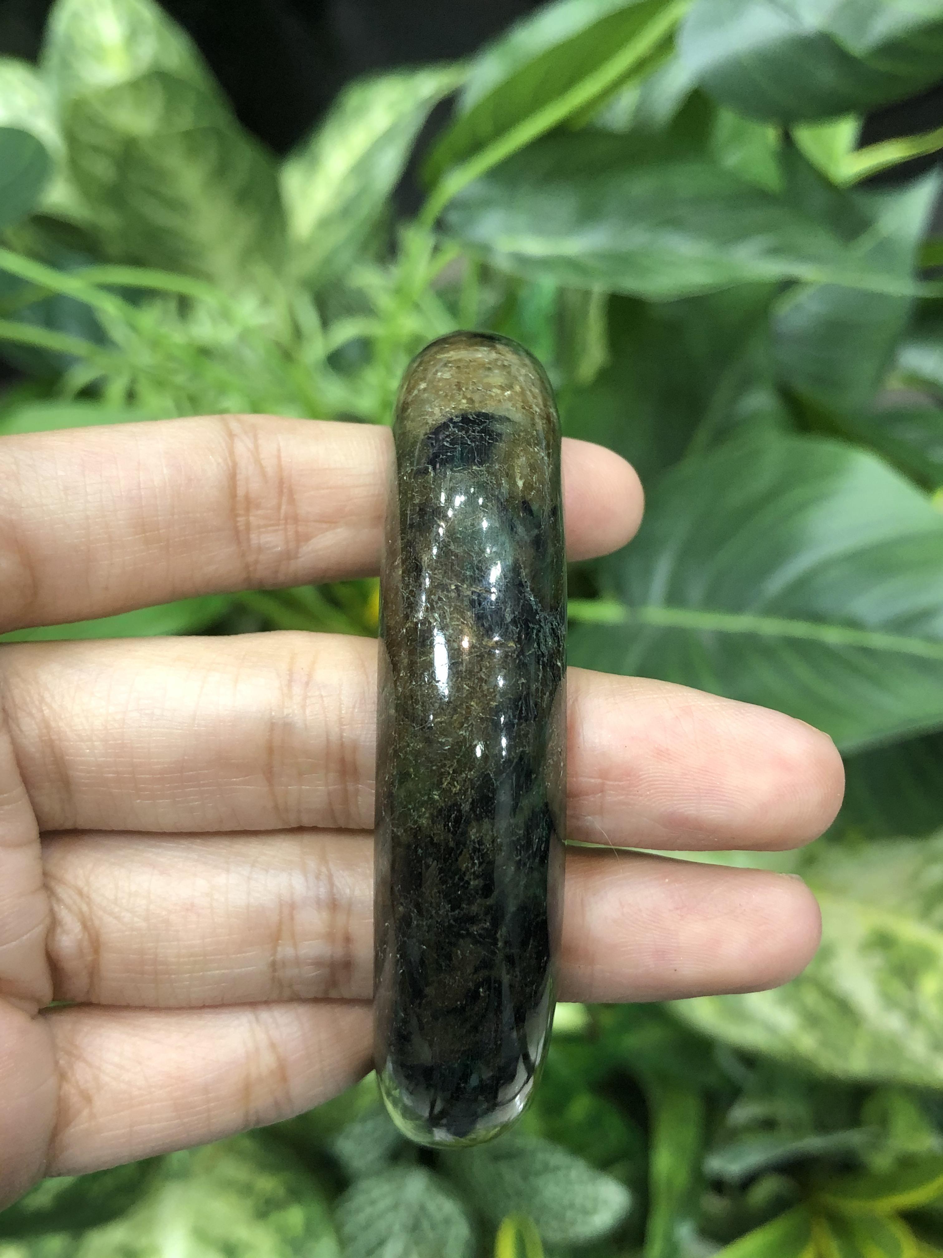 J05C0119 หยก พม่า แท้ Jade กำไลหยก 62.9 มม (Jade bracelet) พม่า (Myanmar)