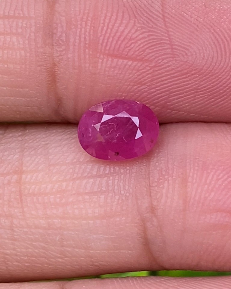 พลอย ทับทิม (Ruby Sapphire) 1.48 กะรัต (Cts.) พลอยแท้ อัญมณีมงคลประจําวันเกิด เครื่องประดับพลอย
