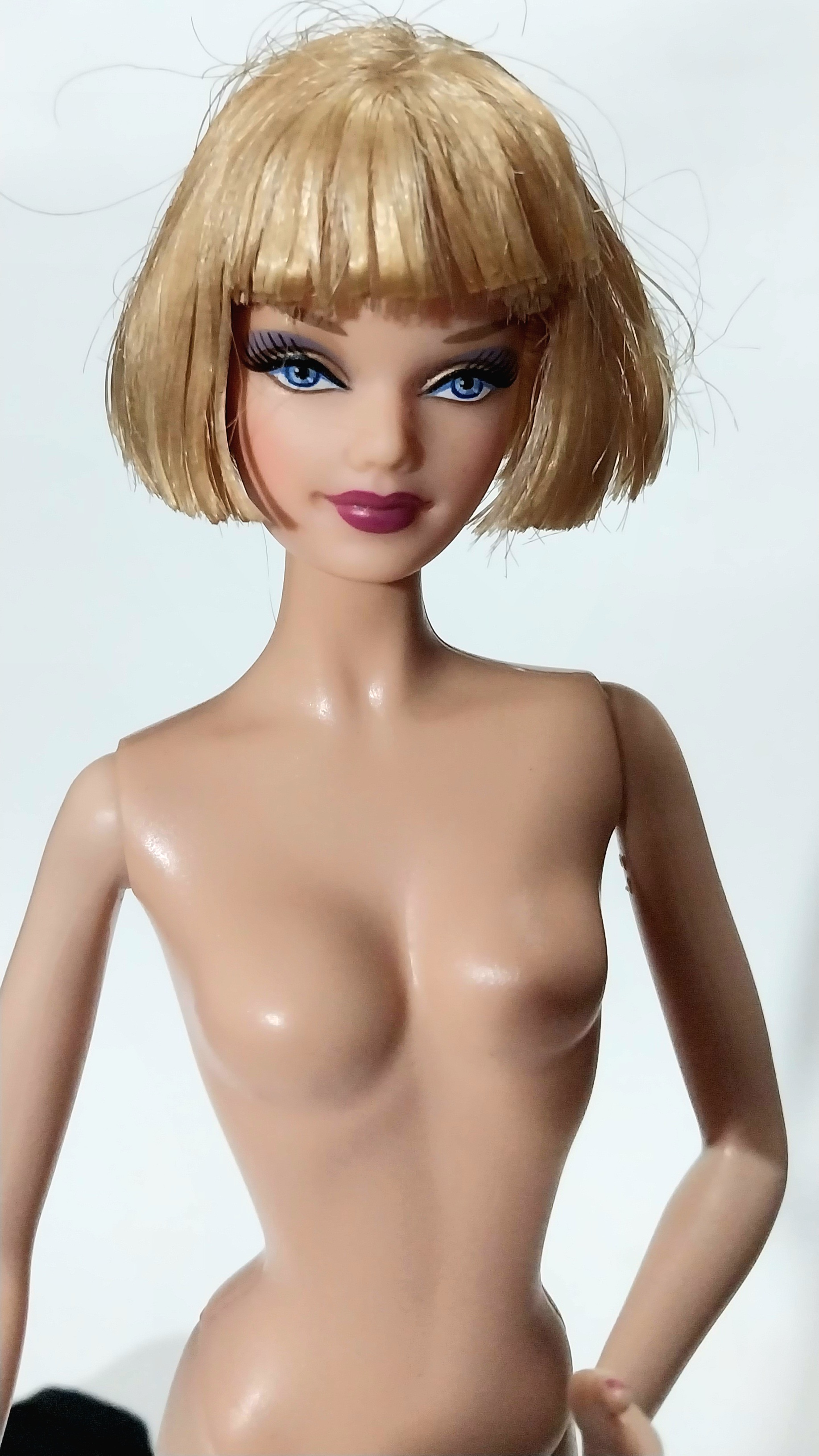 มีหลายภาพ,บาร์บี้เบสิค Barbie Basics Doll,Black Label ของแท้Mattel, รองเท้าไม่ได้มากับชุด,ไม่มีส่วนใดหลวม