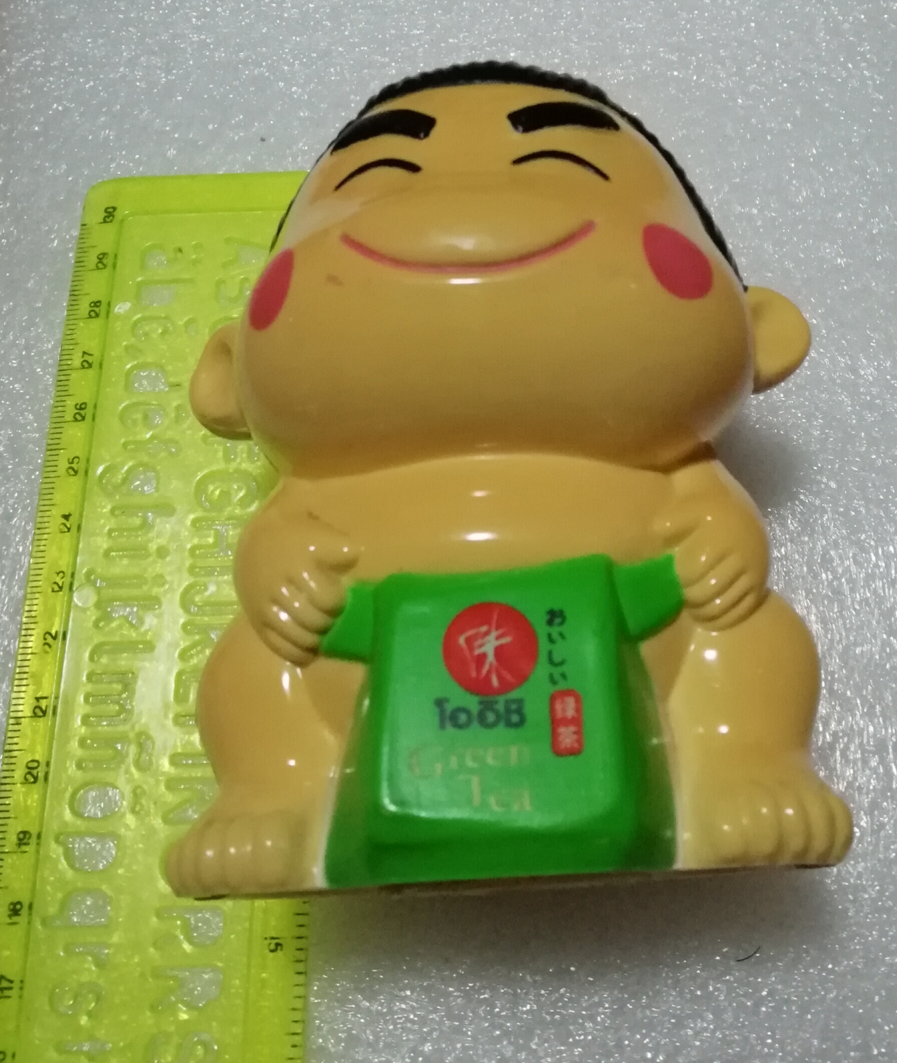 ของสะสม กระปุกออมสินซูโม่ ของสะสมจาก โออิชิกรีนที Oishi Green Tea, Collectible Zumo piggy bank from Oishi Green Tea
