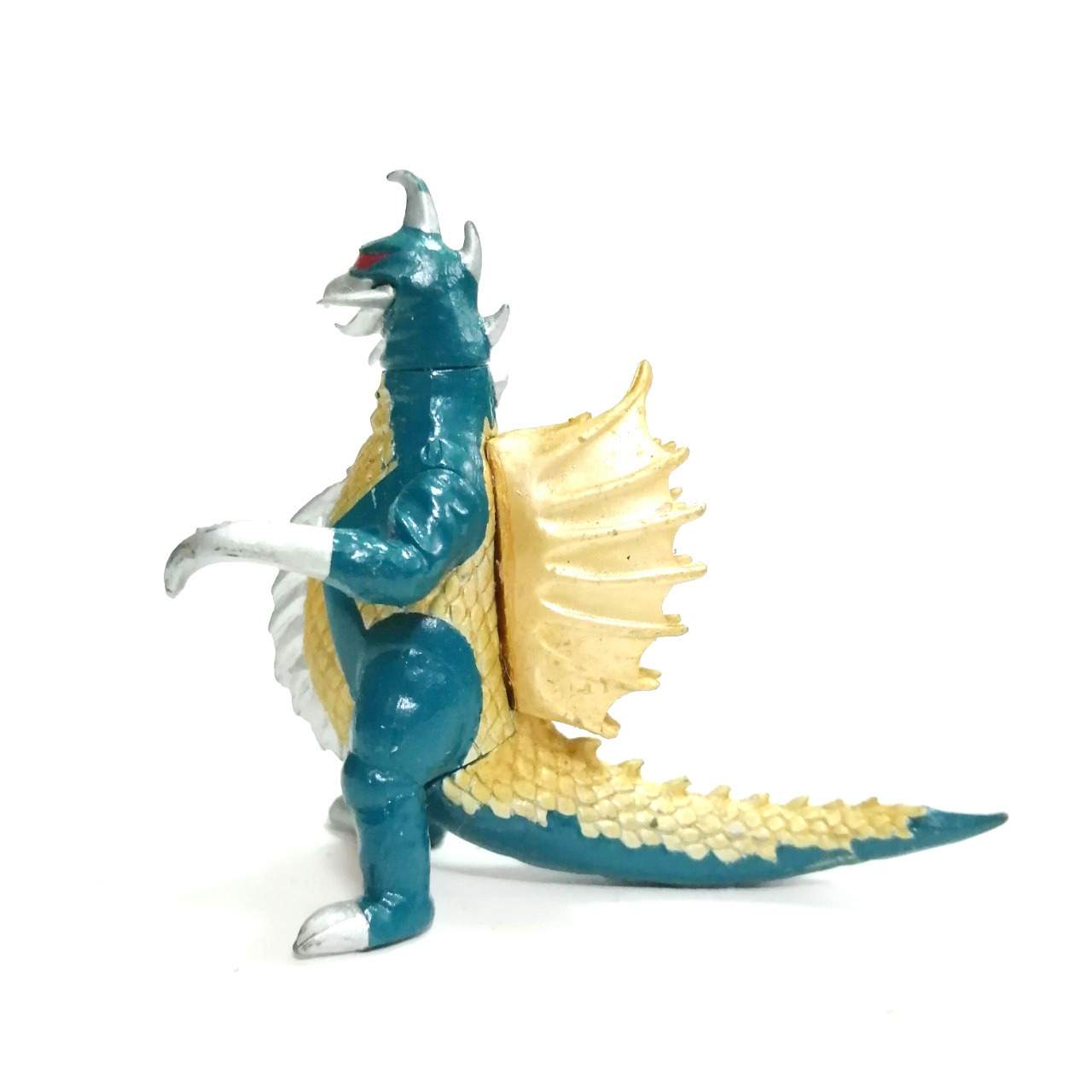 กาชาปอง ยางตัน ขนาด 3 นิ้ว สัตว์ประหลาด ไกแกน จากก๊อตซิลล่า สภาพดี*** มีรอยบ้าง