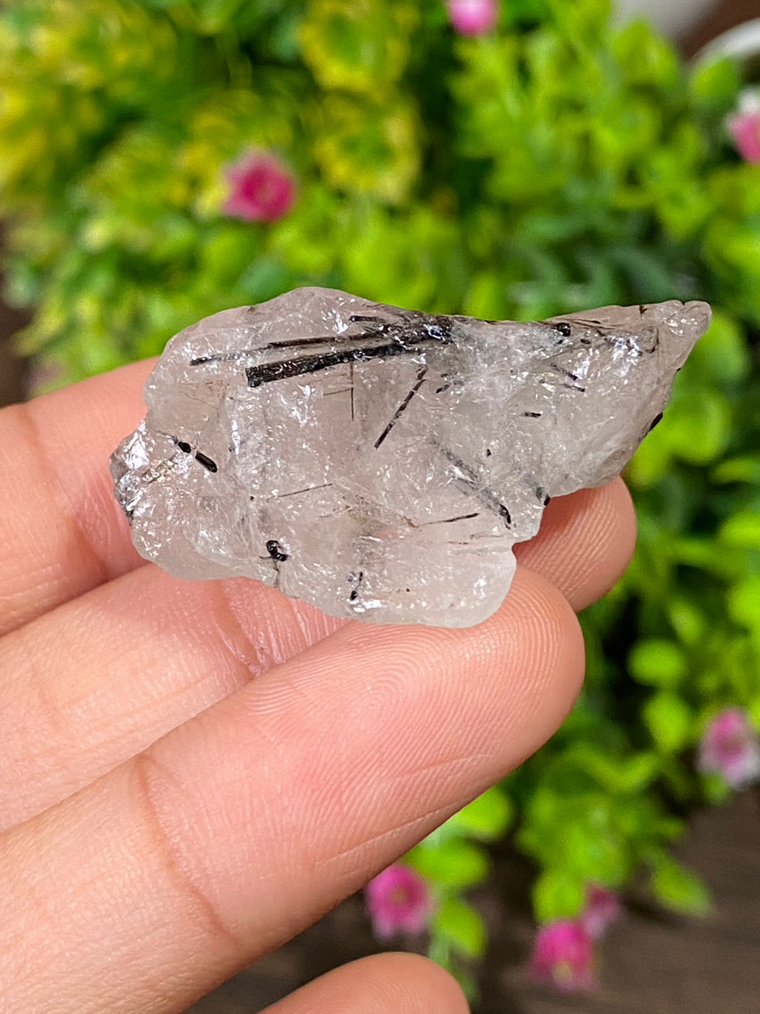 ก้อน ไหมดำ ควอตซ์ แก้วขนเหล็ก Black Rutilated Quartz Rough 83.56 กะรัต Cts. พลอยแท้ อัญมณีมงคลประจําวันเกิด เครื่องประดับพลอย