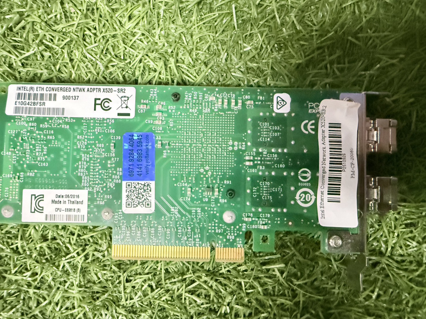 สำหรับ Server Intel Ethernet Converged Network Adapter X520-SR2 การ์ดเครือข่าย (Network Adapter / NIC) แบบ 10GbE มี 4 ใบ