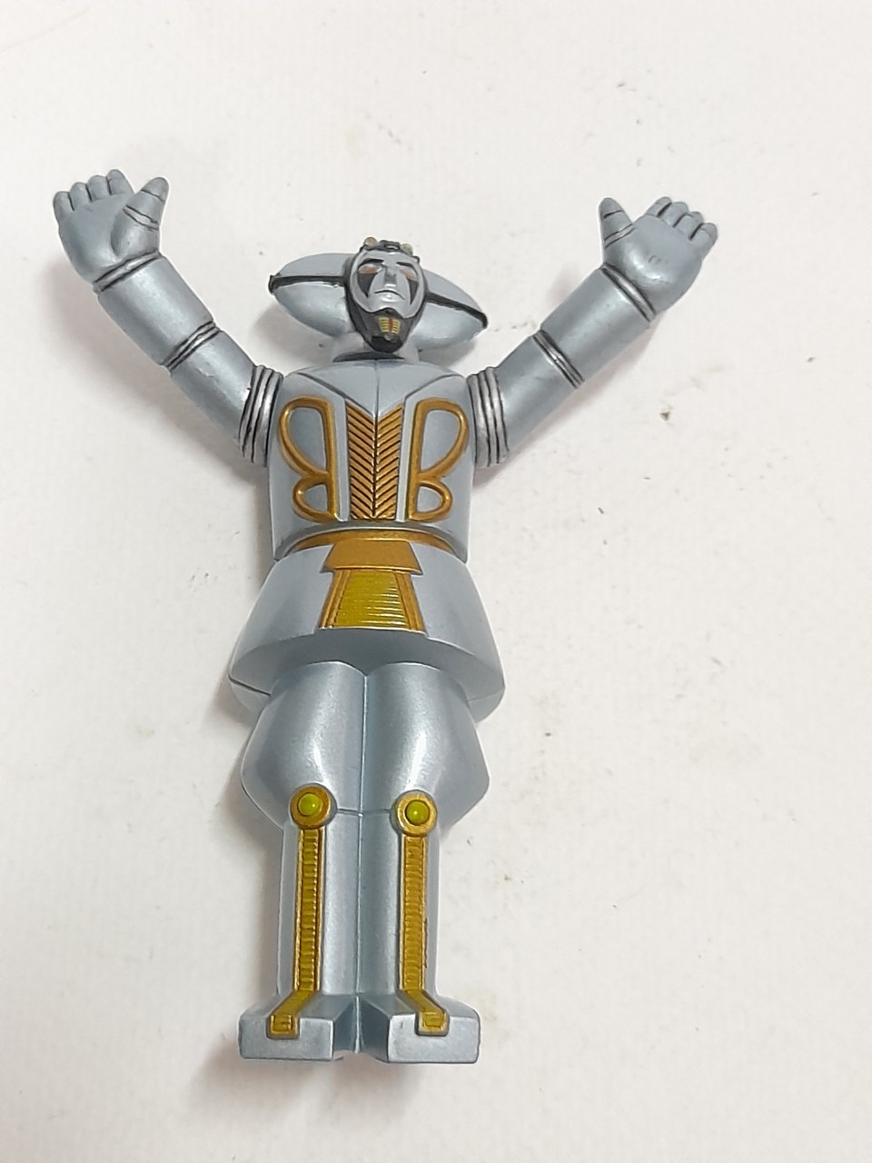 ฟิกเกอร์ยางตัน โรบอต ไกอา งานออกแบบ ของ มิตซึเทรุ โยโกยาม่า ขนาดตามรูป ไม่มีฐาน ของมีตามรูป