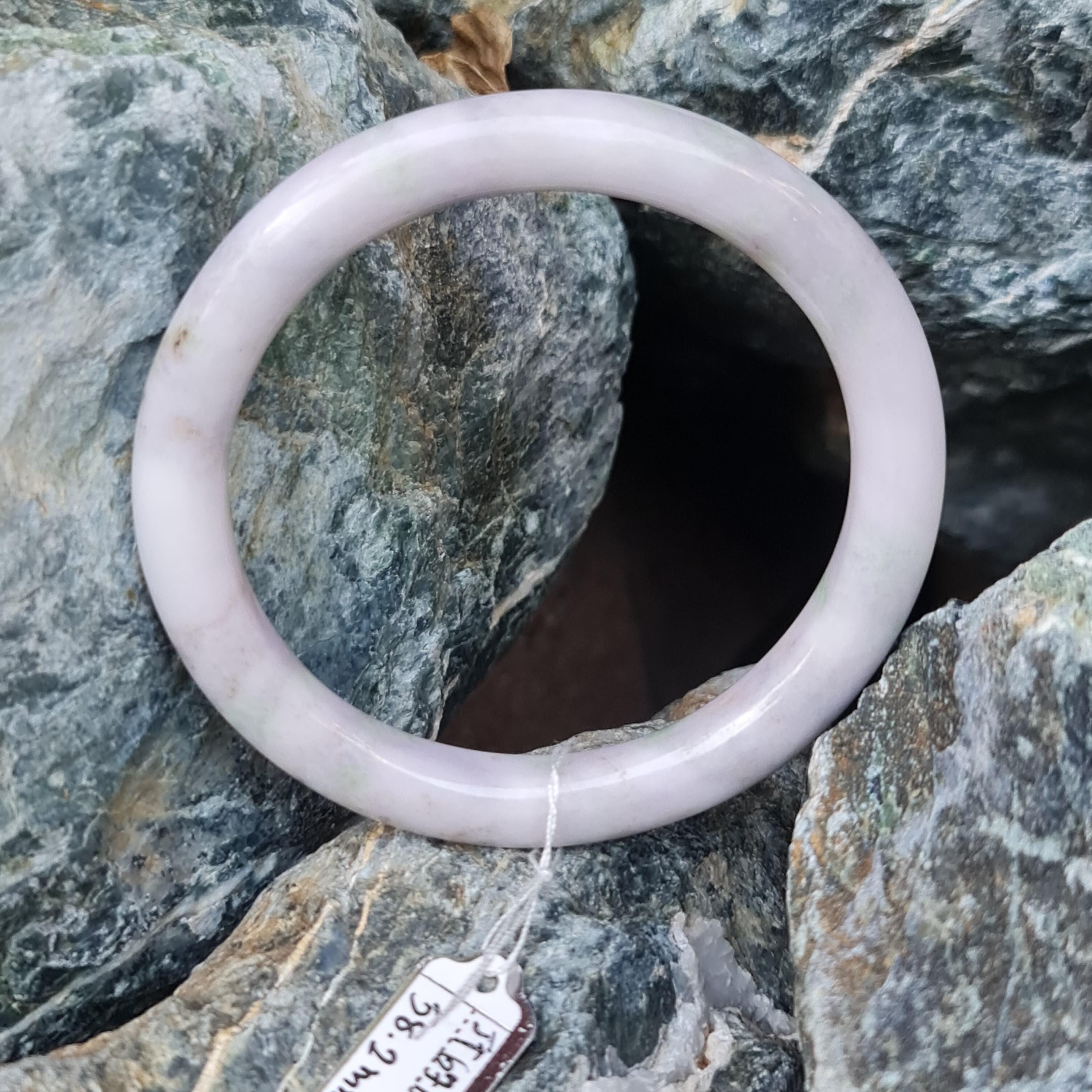 JB6711186 หยก พม่า แท้ Jade กำไลหยก 58.2 มม. (Jadeite bracelet) พม่า (Myanmar)