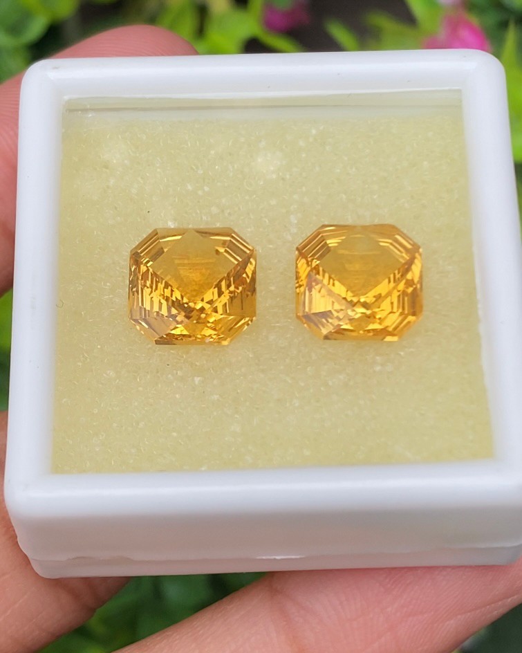 พลอย ซิทริน Citrine 8.765 กะรัต (Cts.) 2 เม็ด (Pcs.) พลอยแท้ อัญมณีมงคลประจําวันเกิด เครื่องประดับพลอย
