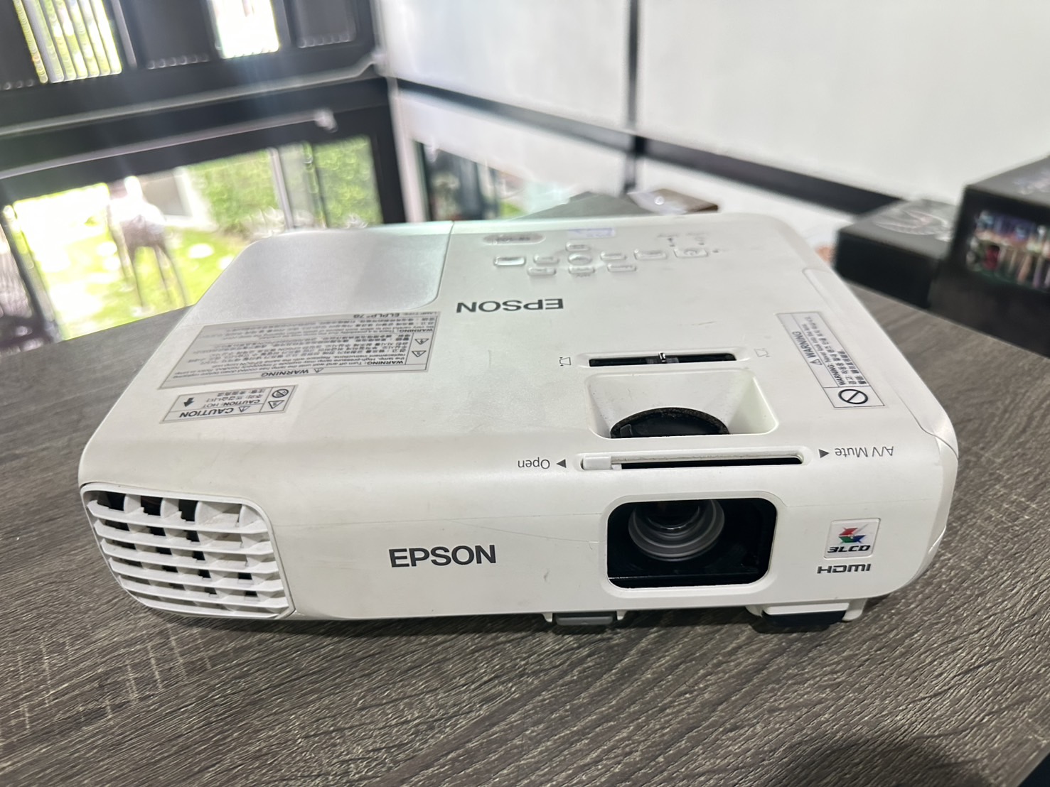 Epson EB-S03 Projector + Remote + AC + กระเป๋า + HDMI
