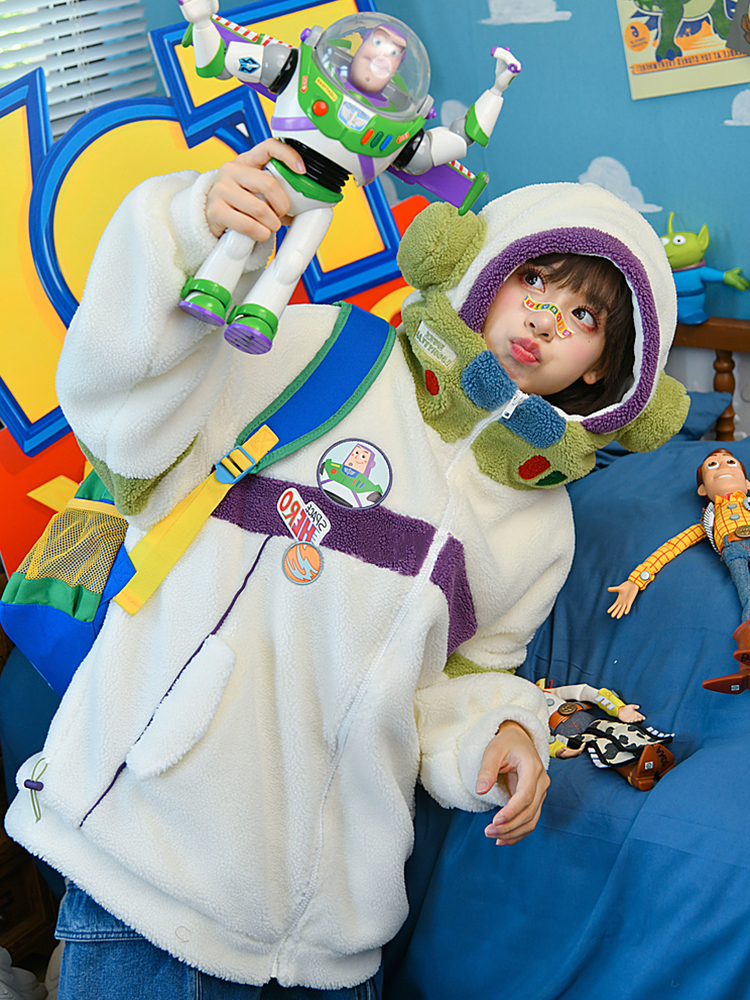 (PER-ORDER) เสื้อกันหนาว buzz lightyear Hoodie สู่ความเวิ้งว้างอันไกลโพ้น