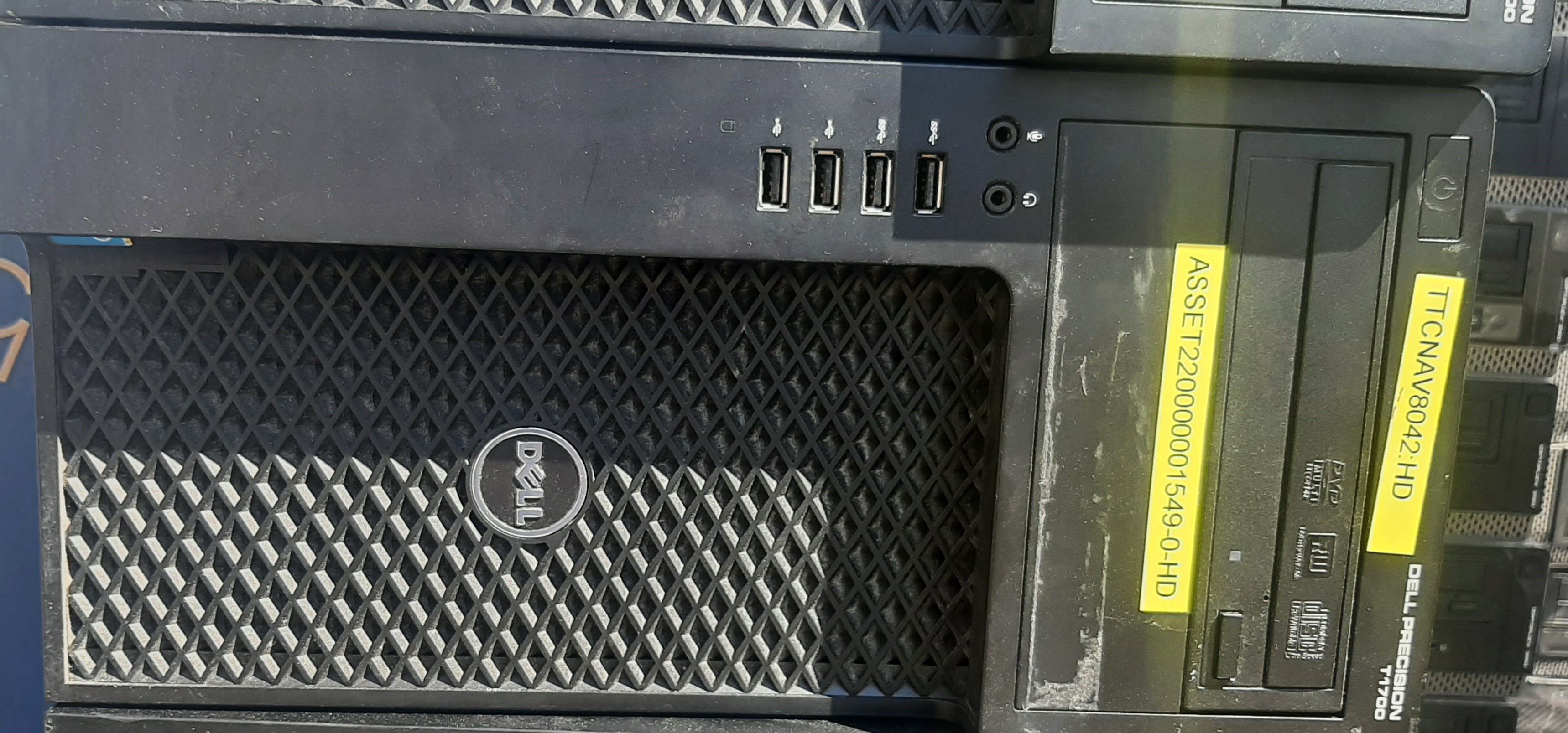 เวิร์กสเตชั่นมือสอง Dell Precision T1700 เครื่องเปล่า (เคส + บอร์ด + พาวเวอร์) รองรับ CPU Xeon V3 และ Core i Gen 4 ประกันร้าน 1 เดือน ดูแลดี