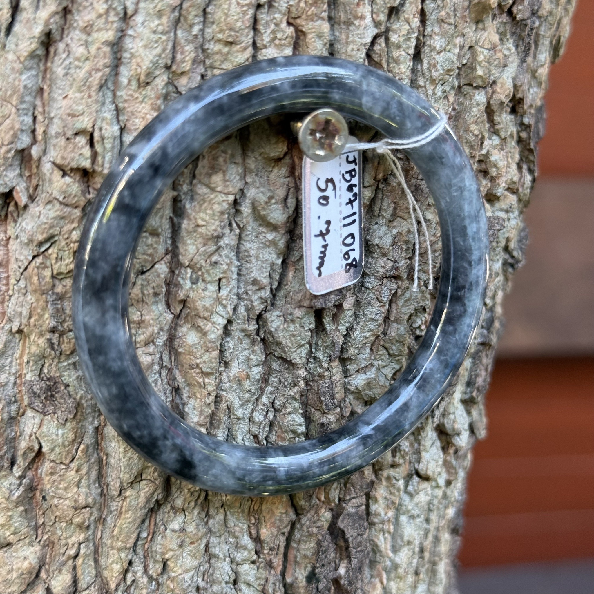 JB6711068 หยก พม่า แท้ Jade กำไลหยก 50.7 มม. (Jadeite bracelet) พม่า (Myanmar)