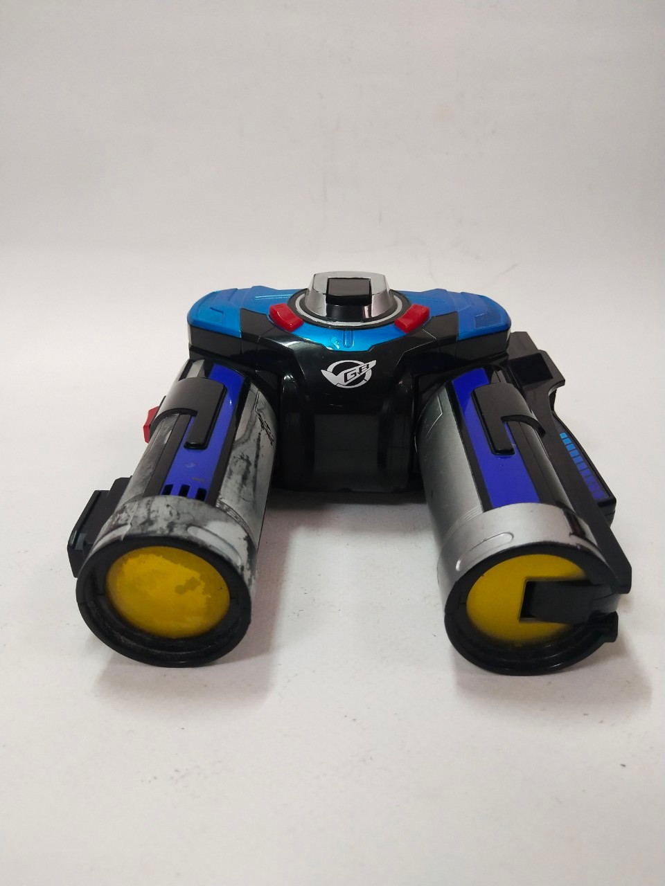 อาวุธ ของขบวนการ โกบัสเตอร์ ขนาดตามรูป เก่าเก็บ ไม่ได้ลองเครื่อง มือสองตามสภาพมีรอยบ้าง