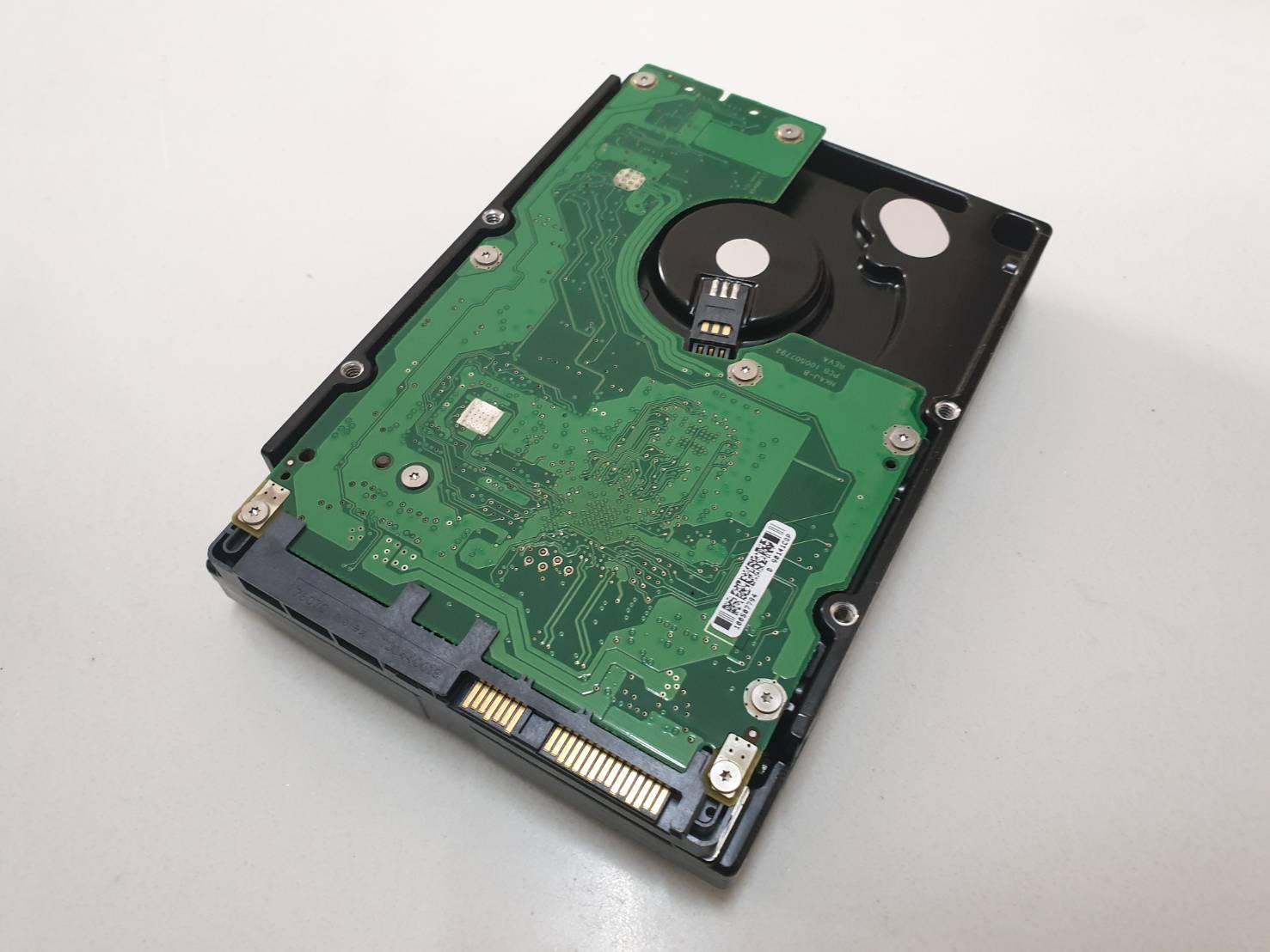 Seagate SAS 300 GB 15k ST3300656SS