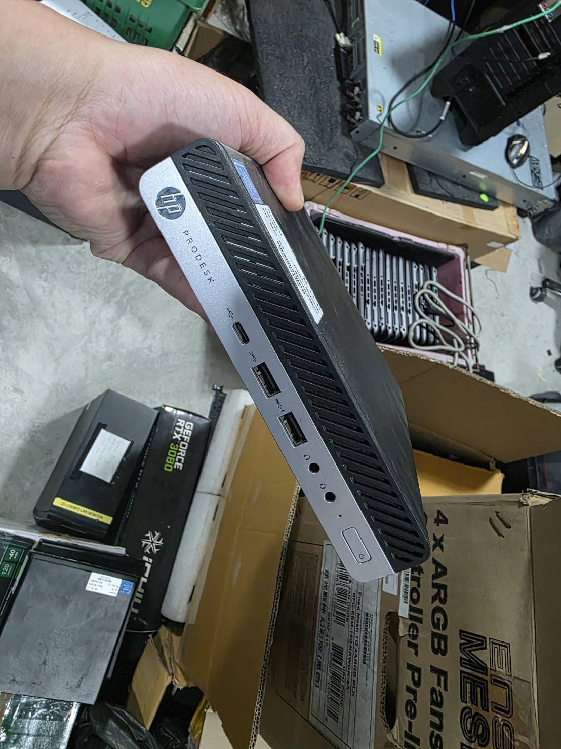 HP Prodesk 600 G3 Mini i5Gen6th Ram 8 GB SSD 120 GB มีสองตัว